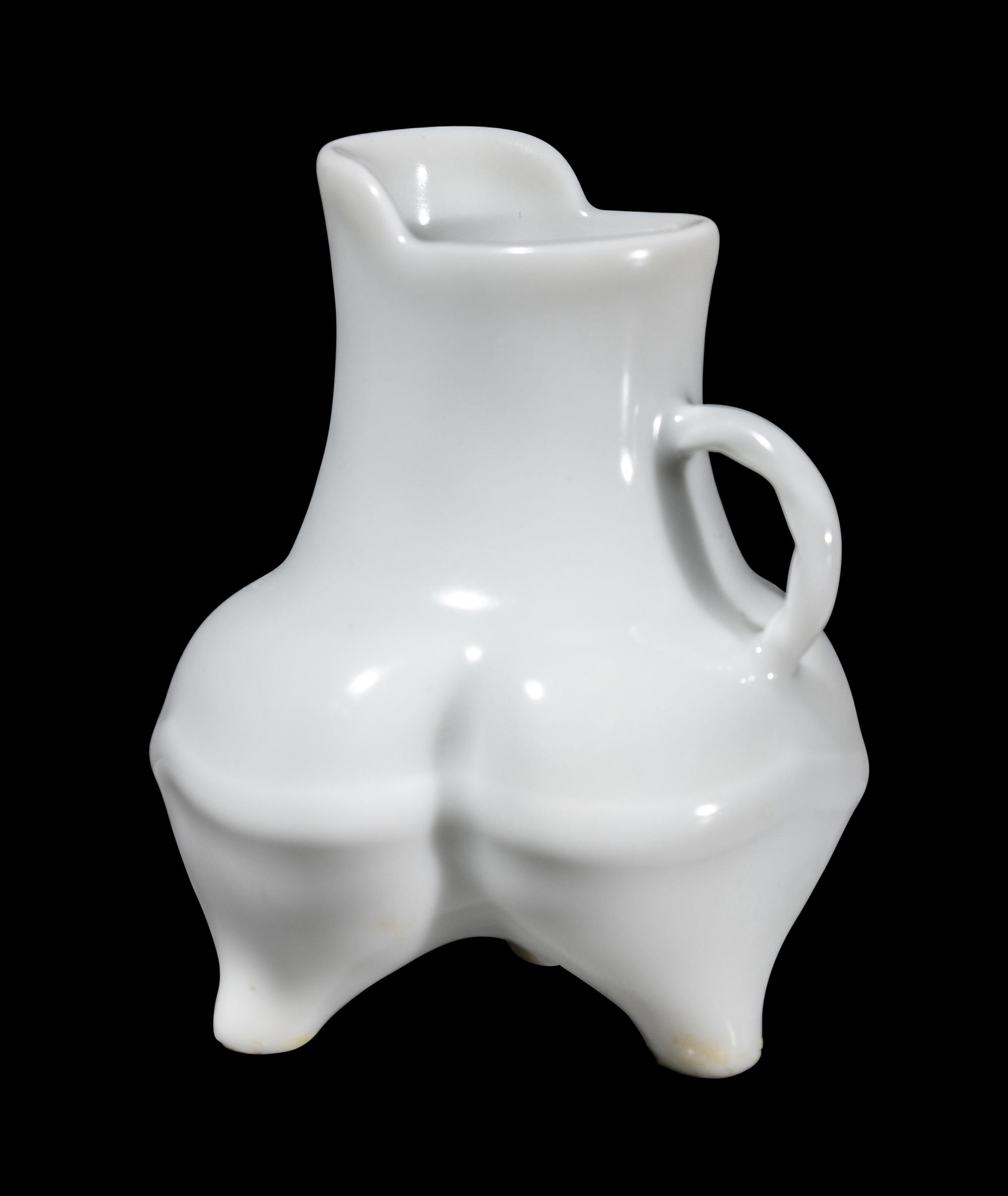 A Miniature Chinese White Glazed Porcelain Li Vessel