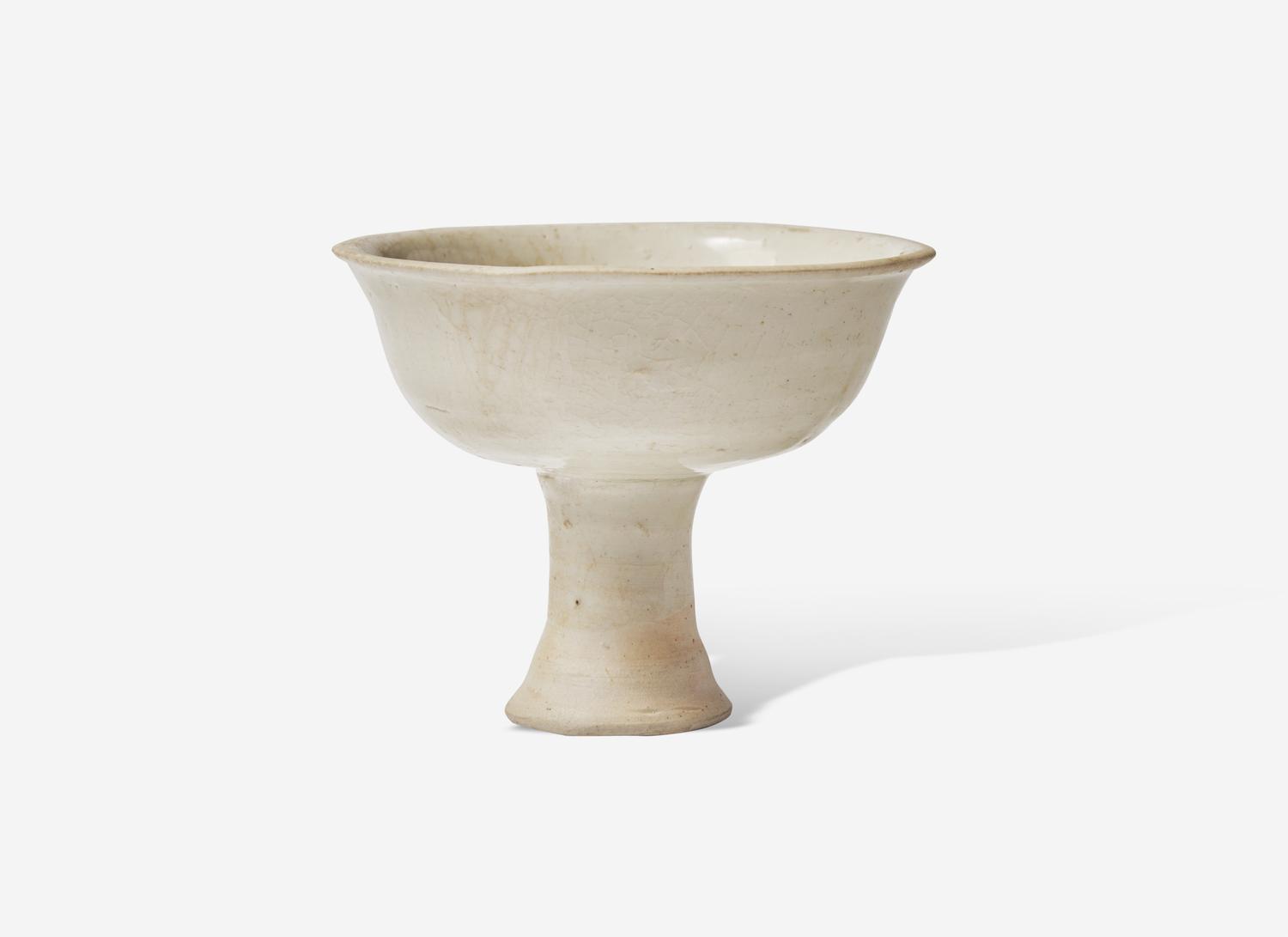 Five Assorted Chinese Ceramic Items