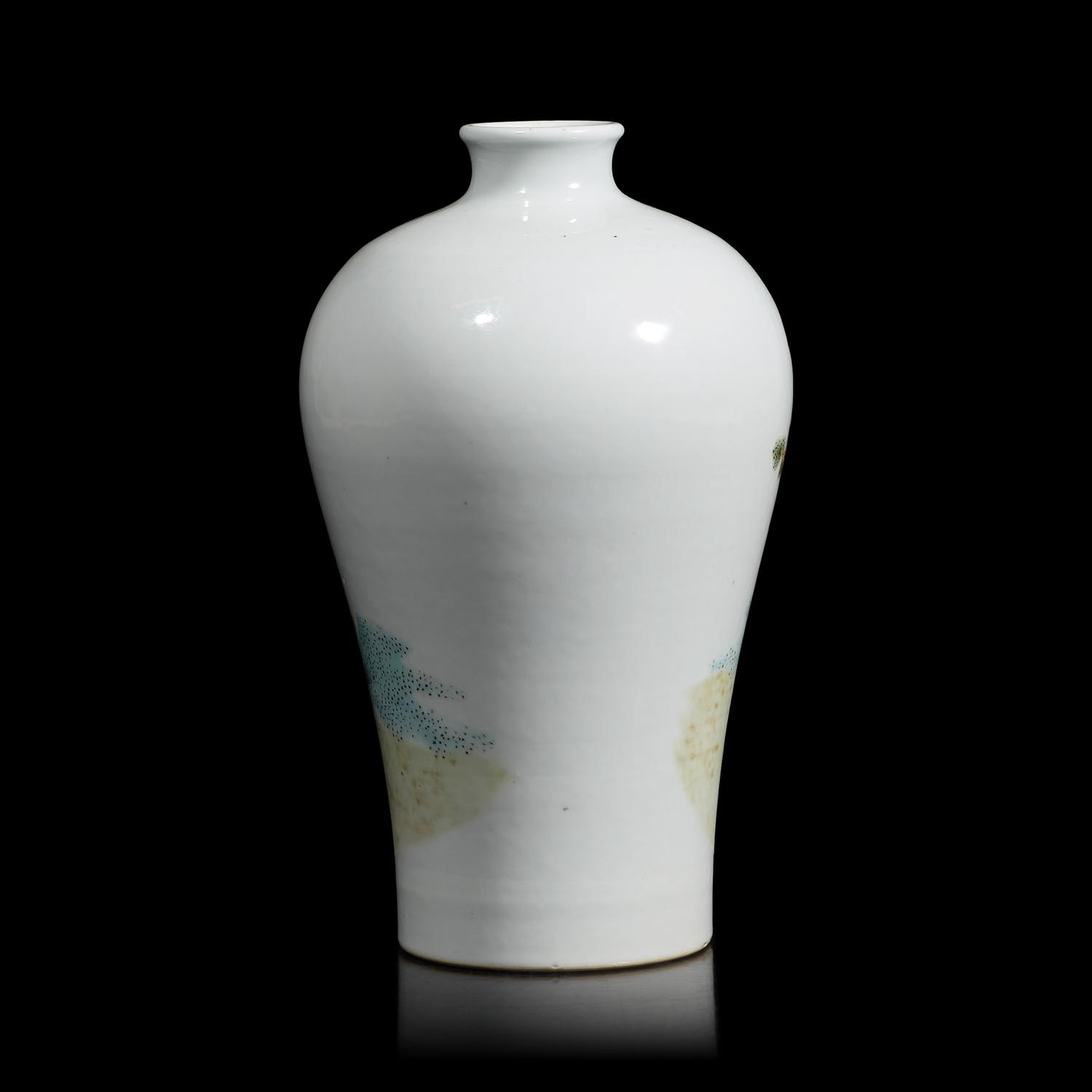 A Chinese Famille Rose Porcelain Meiping Vase 粉彩高士圖梅瓶