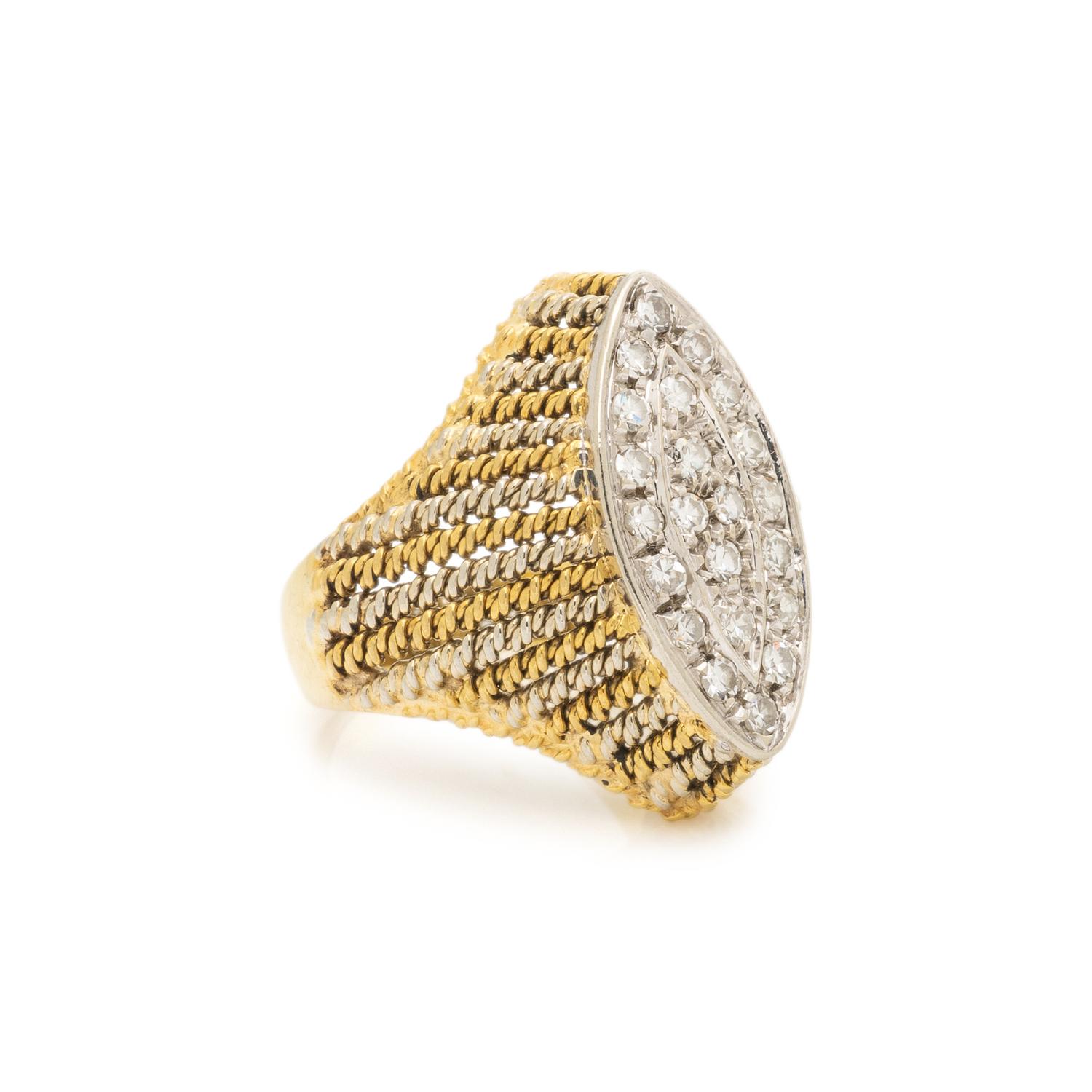 BICOLOR GOLD AND DIAMOND RING