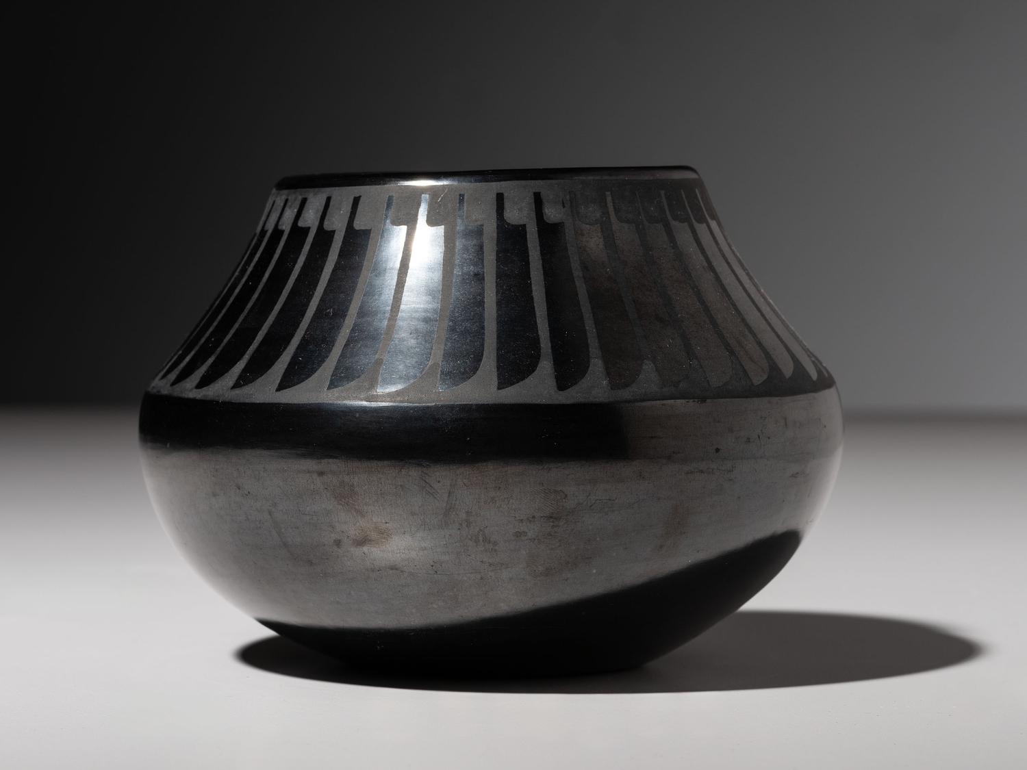 Blackware Pottery Jar, with Gunmetal Finish 1943-1956