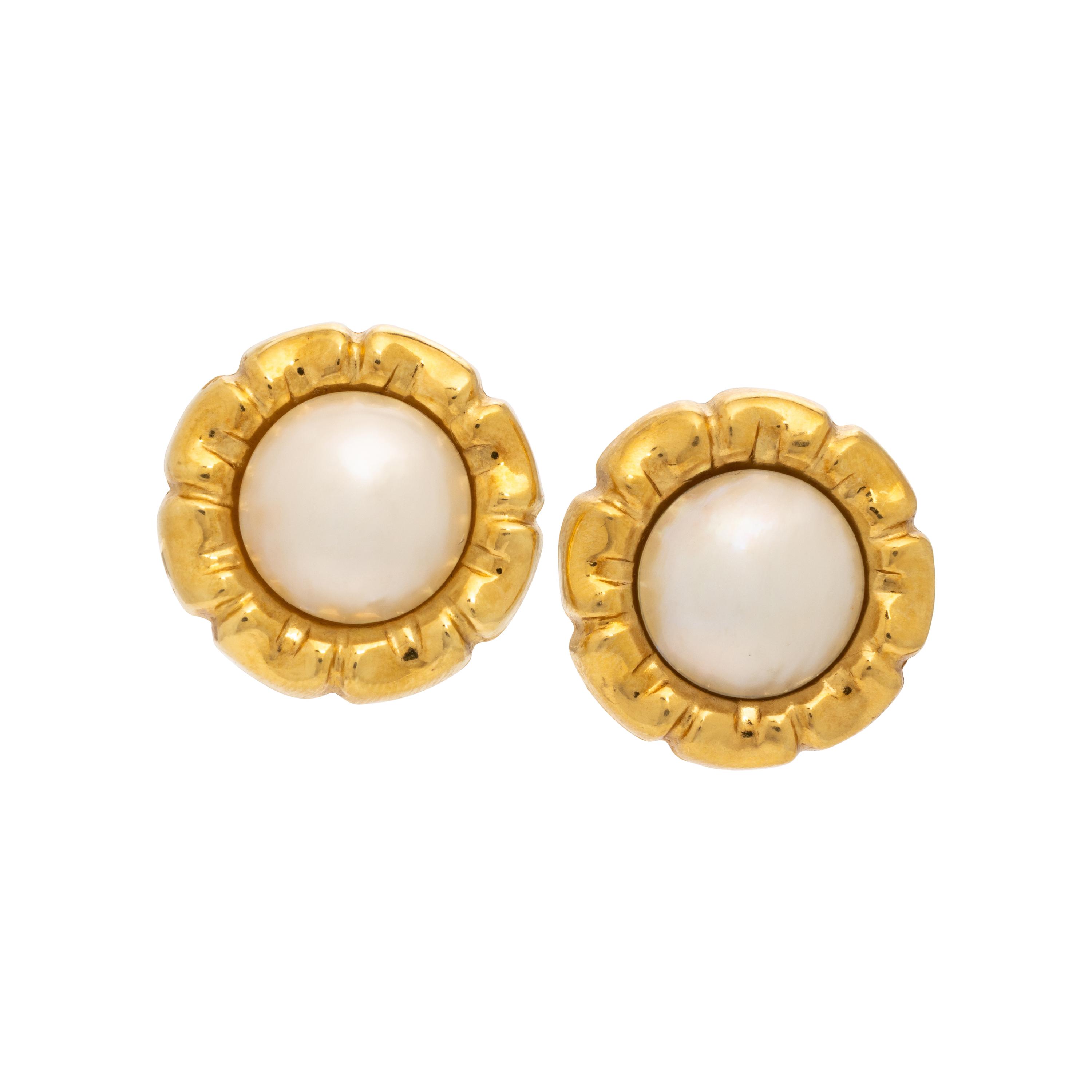 Carla Coral, Yellow Gold and Mabé Pearl Earrings