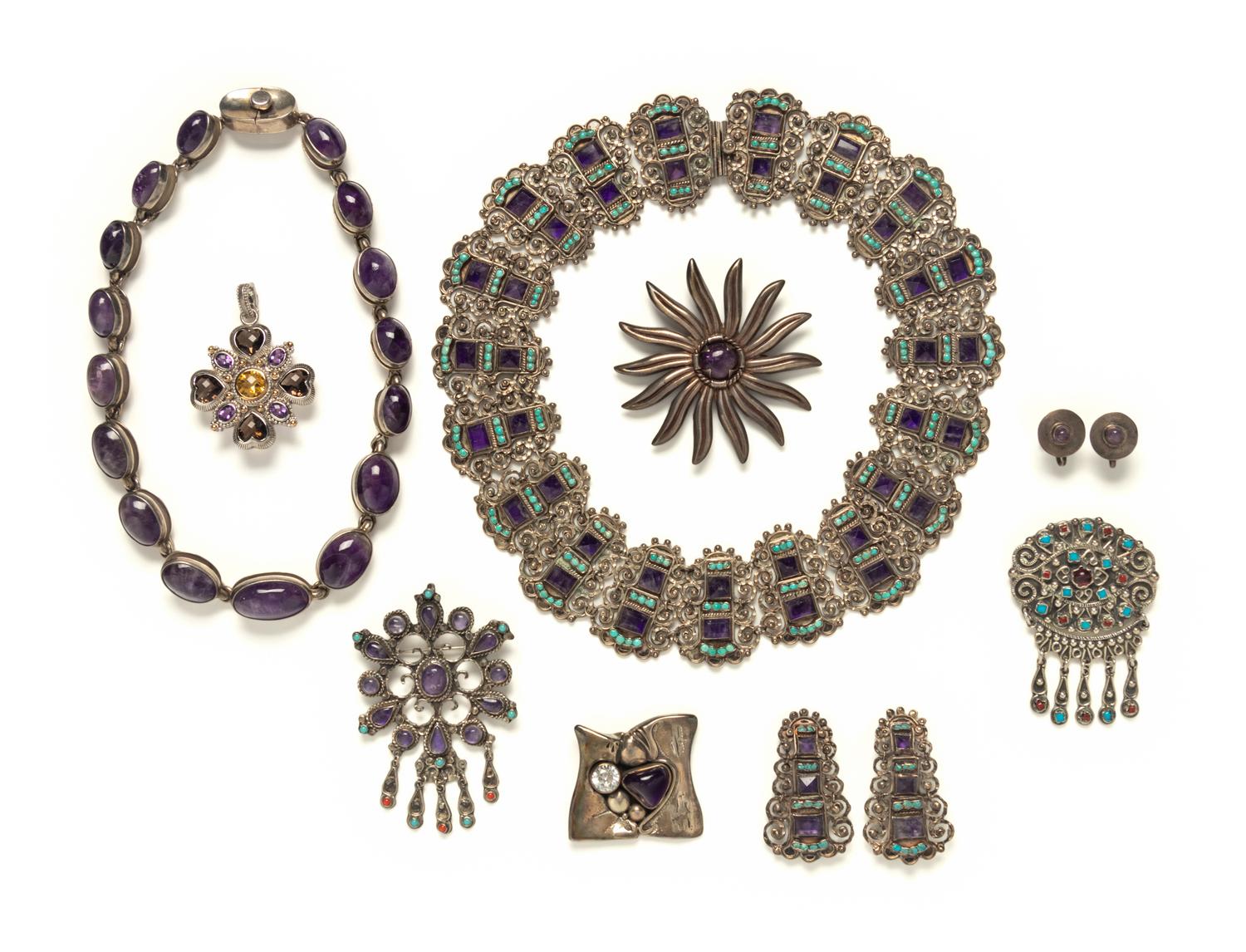 NINE PIECES OF AMETHYST JEWELRY
