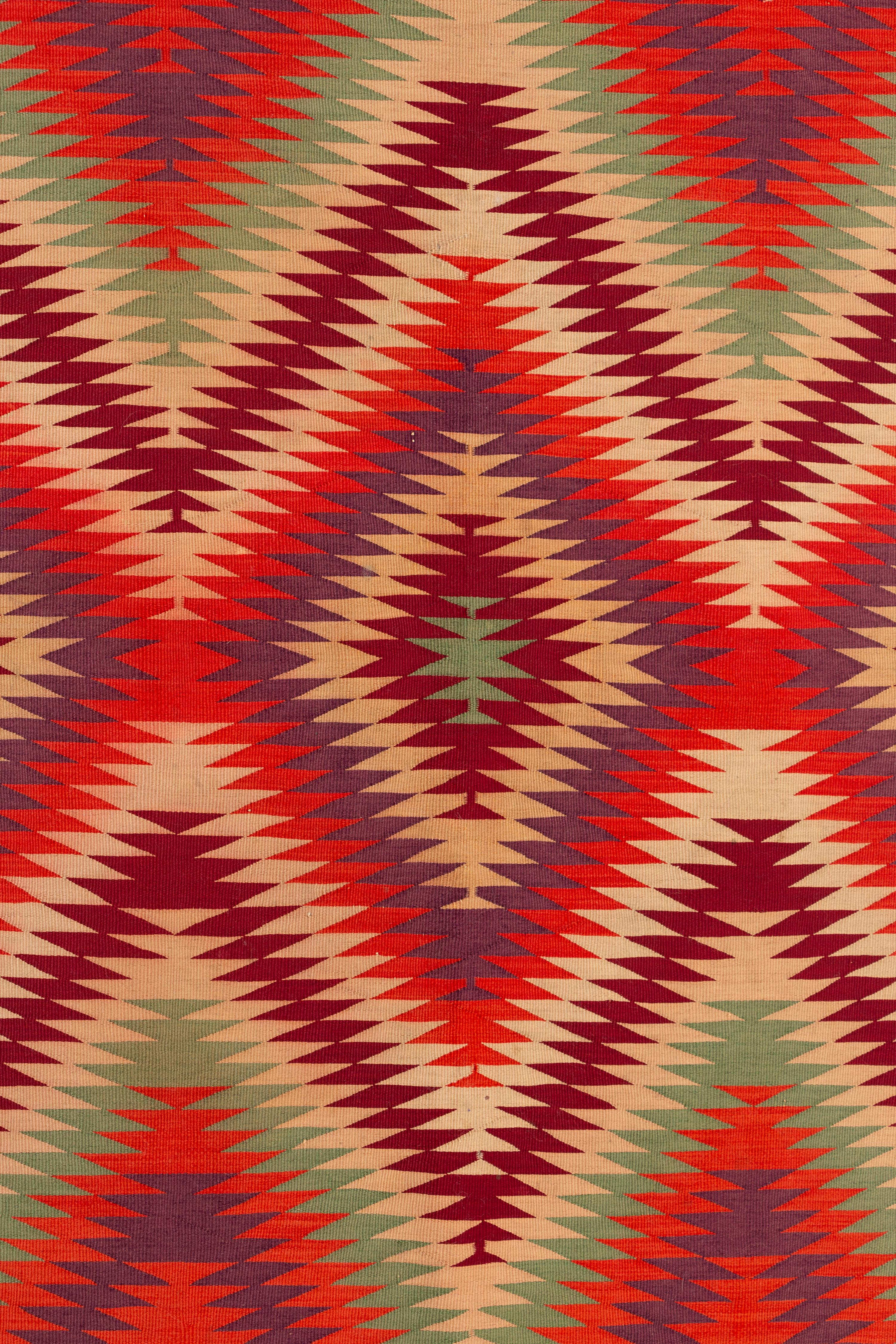 Navajo Germantown Child's Blanket / Rug