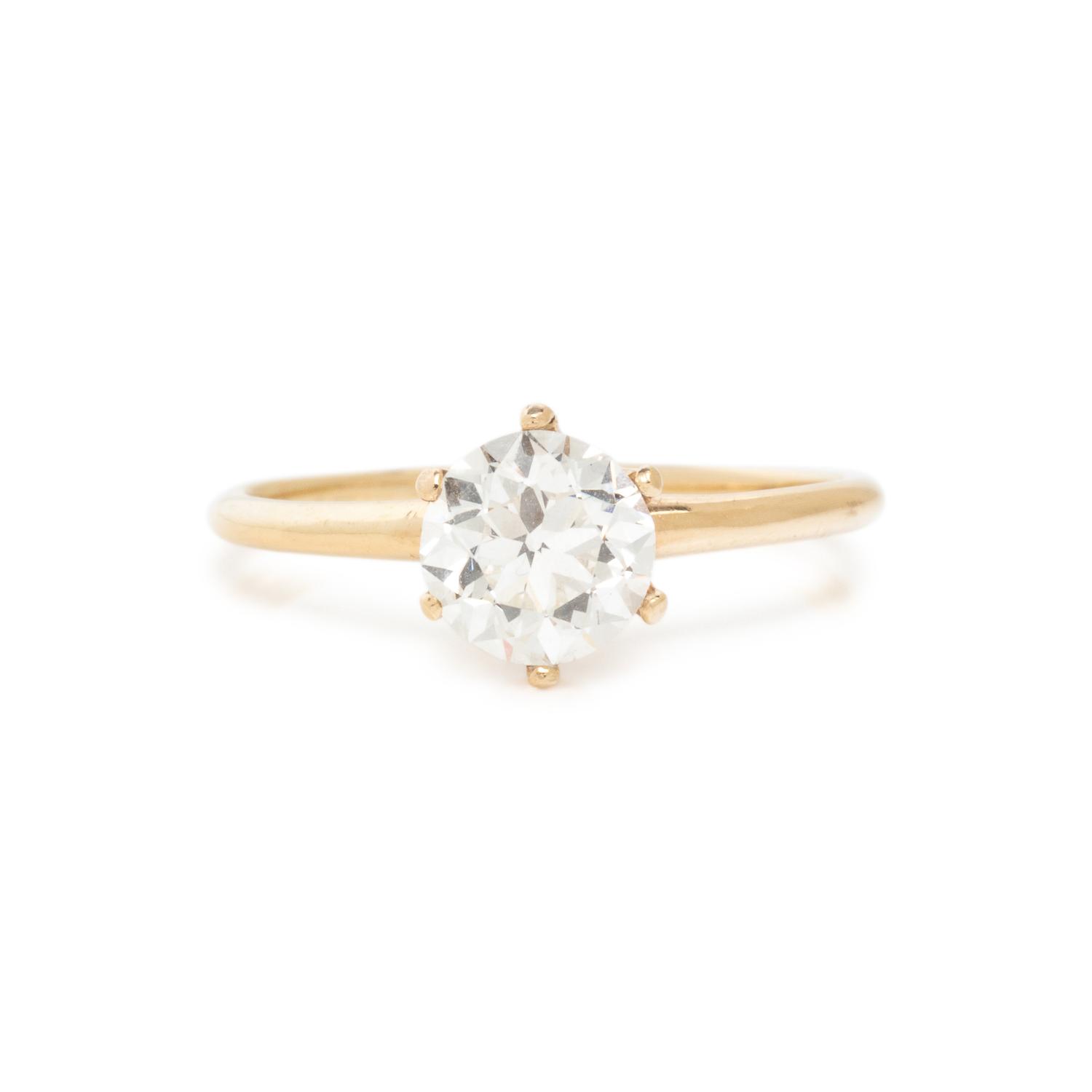 DIAMOND RING