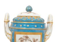 A Pair of S è vres Style Porcelain Covered Urns