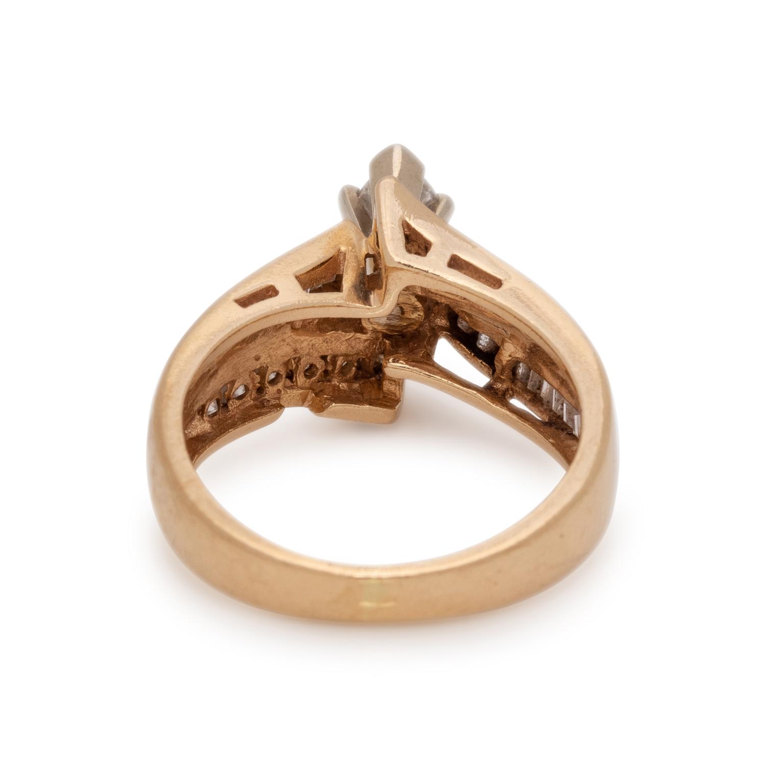DIAMOND RING