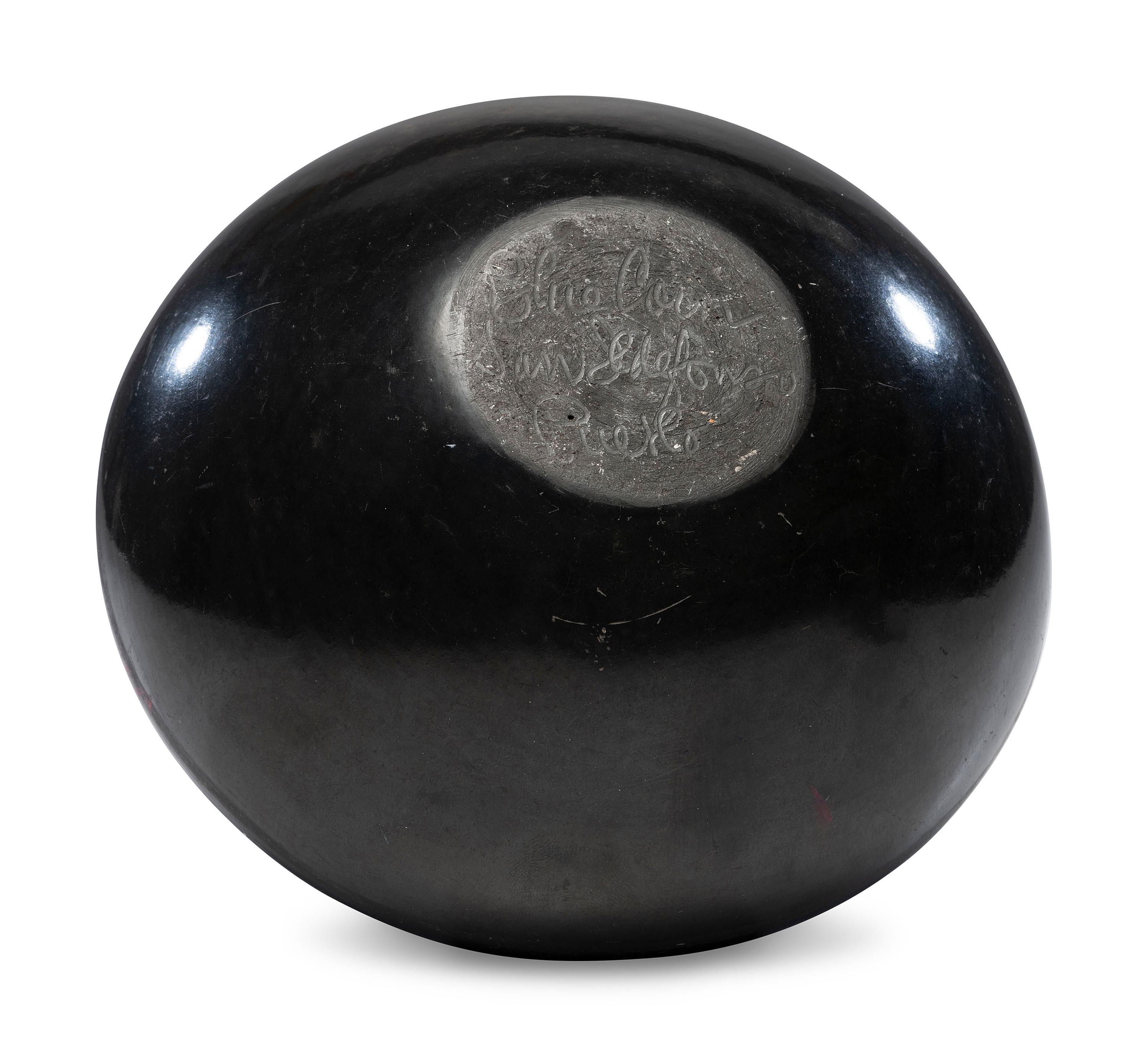 Blackware Jar, with Repeating Feathers