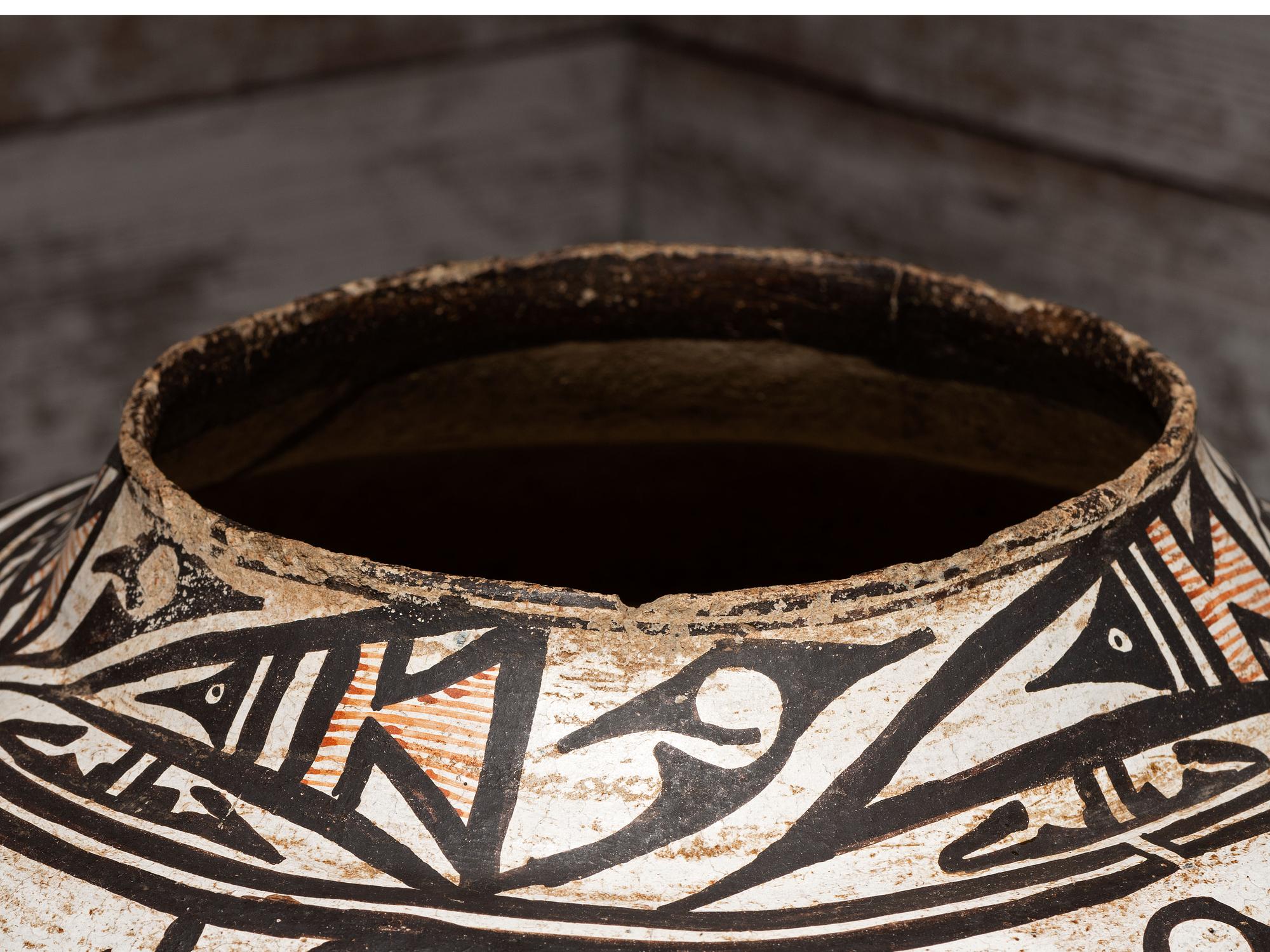 Zuni Polychrome Pottery Olla