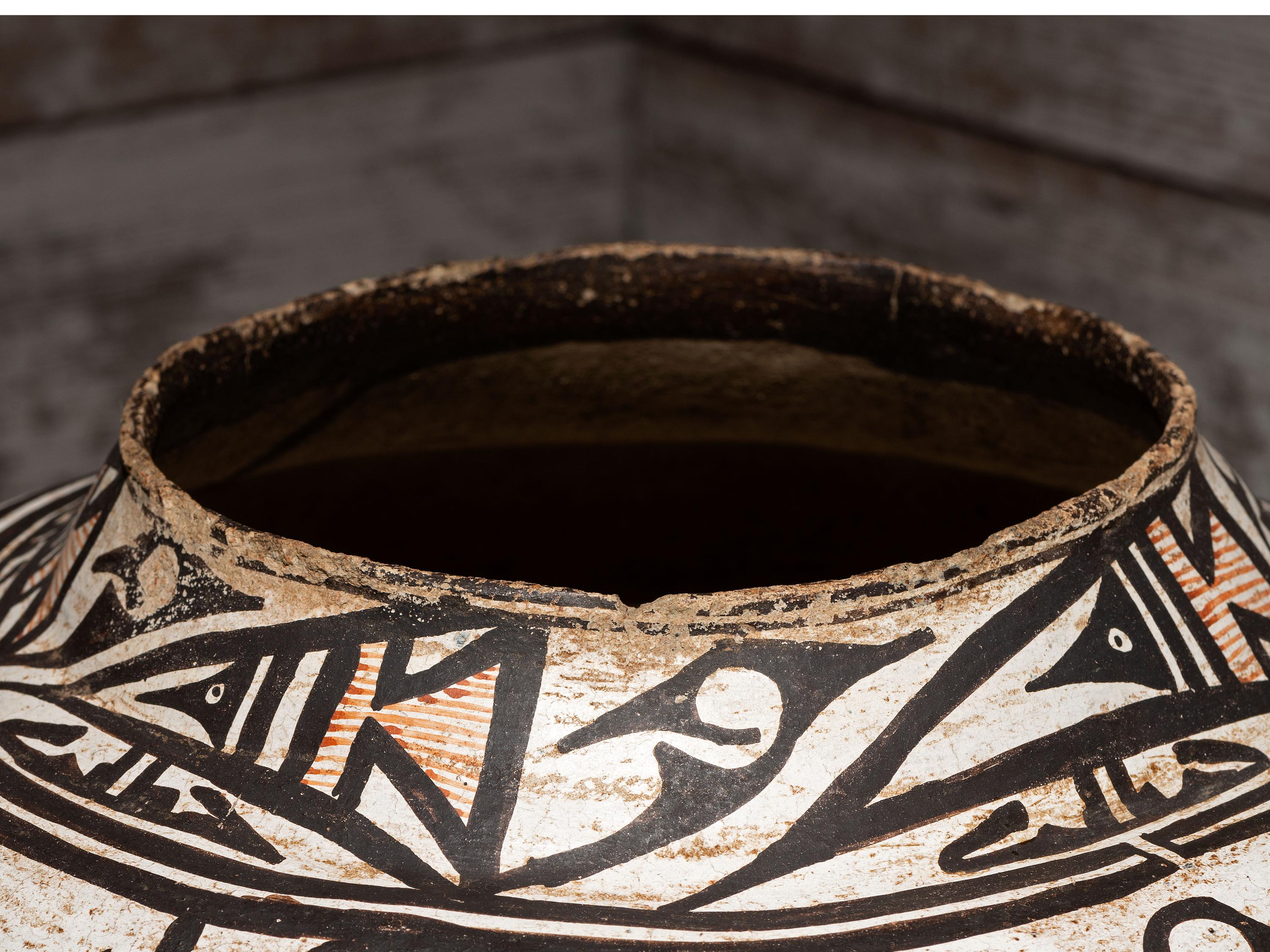 Zuni Polychrome Pottery Olla