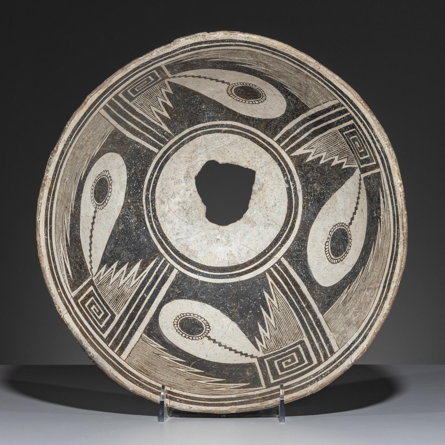 Ancestral Pueblo, Mimbres Classic Black-on-White Pottery Bowl