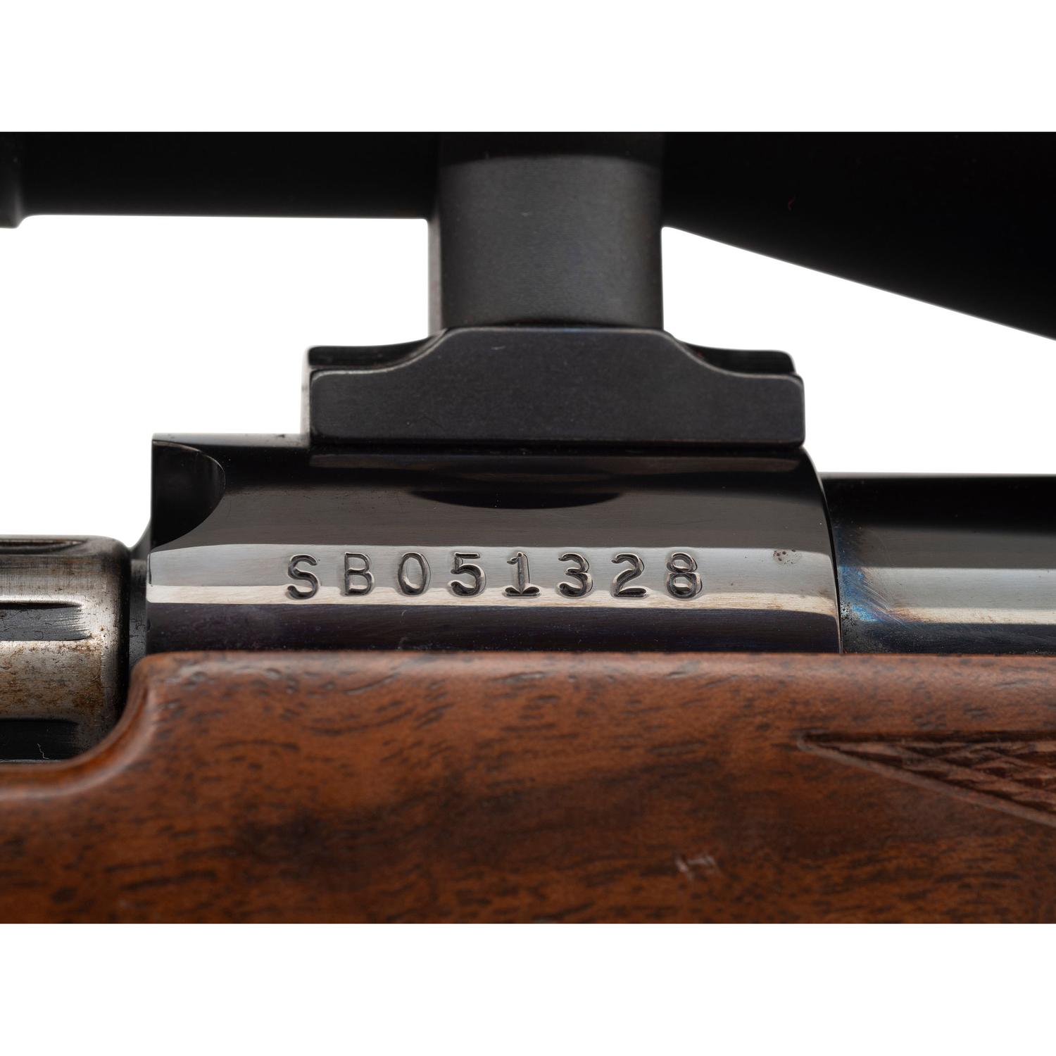 *Weatherby Mark V Deluxe in .300 Wby. Mag. with Leupold Scope