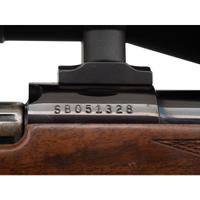 *Weatherby Mark V Deluxe in .300 Wby. Mag. with Leupold Scope