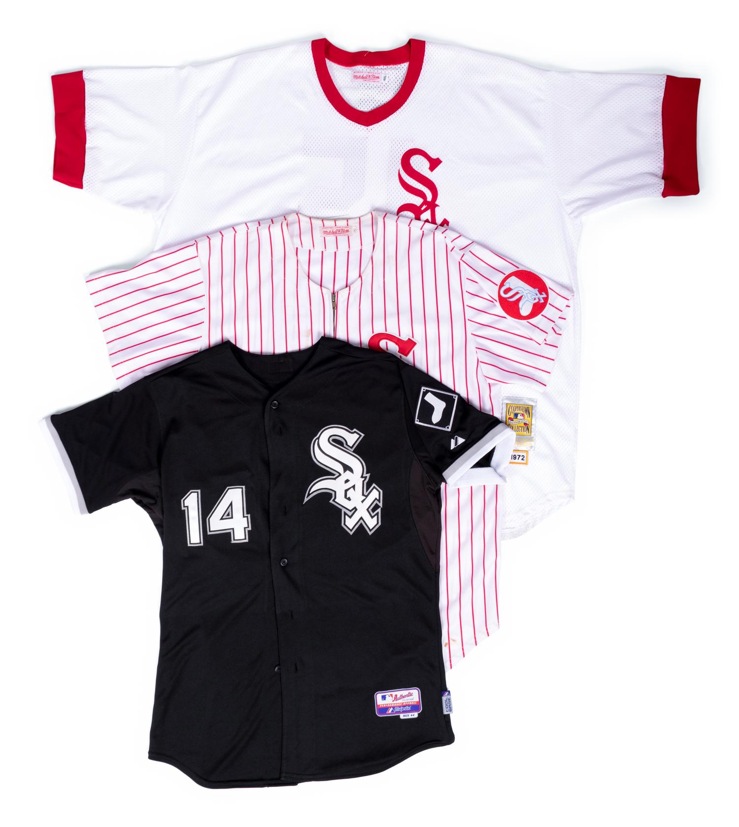 A Group of Three Signed Chicago White Sox Signed Autograph Items (Including Dick Allen and Paul Konerko),