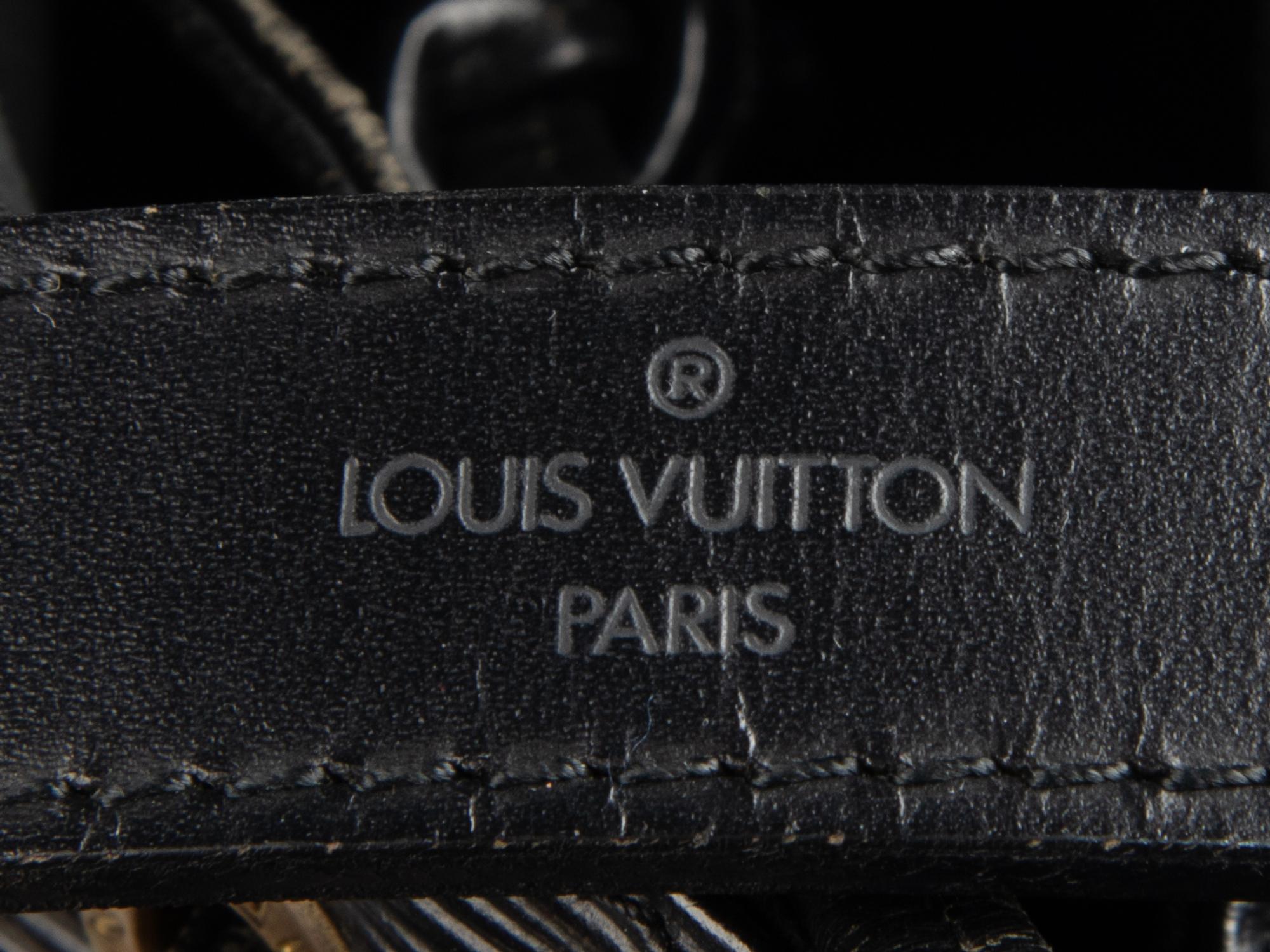 Louis Vuitton Noé Bag in Black Epi Leather