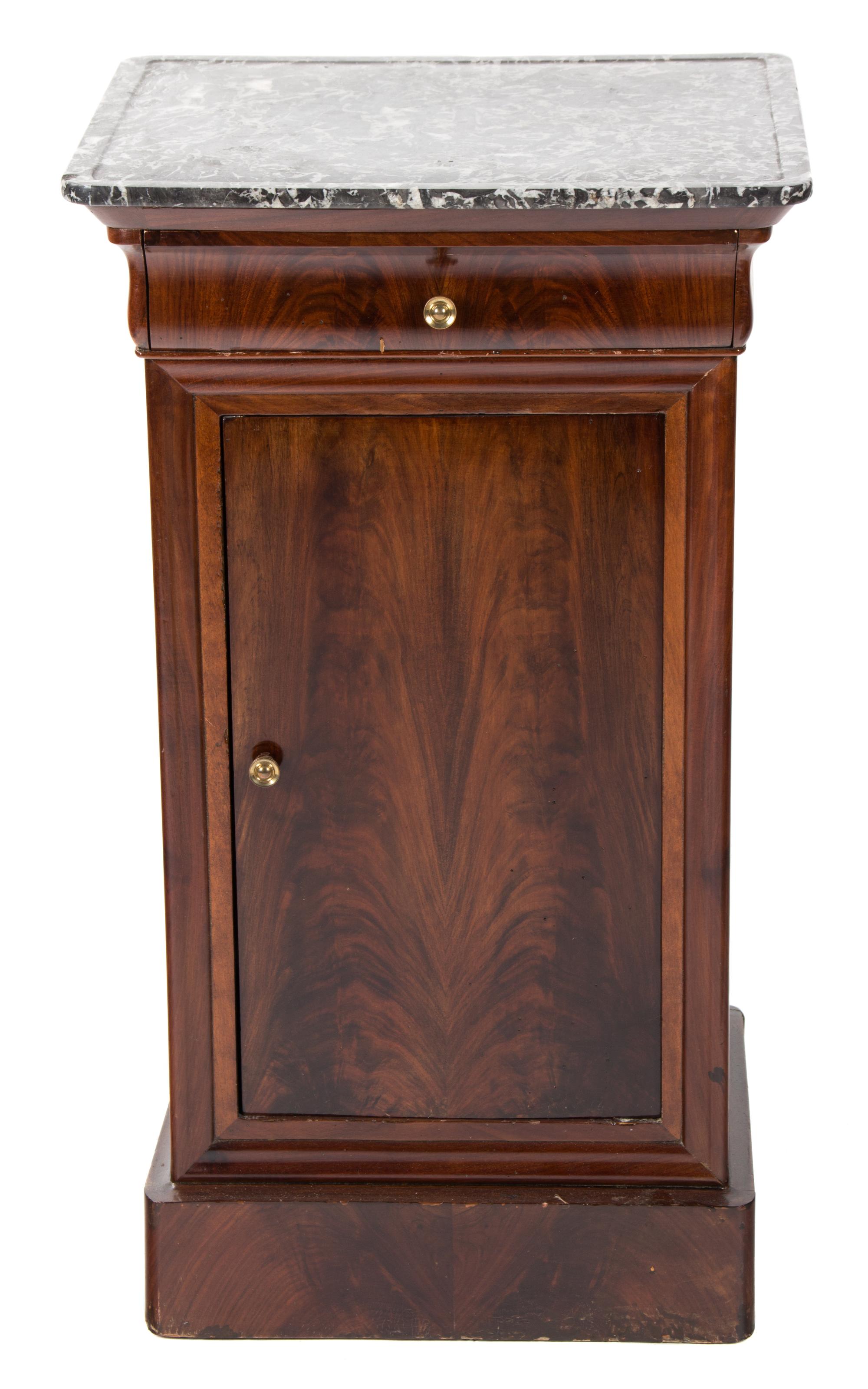 A Louis Philippe Marble Top Mahogany Cabinet Height 29 1/4 x width 16 3/4 x depth 14 1/2 inches. — 19TH CENTURY