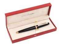 An S.T. Dupont Ellipsis: Composite Noir Fountain Pen