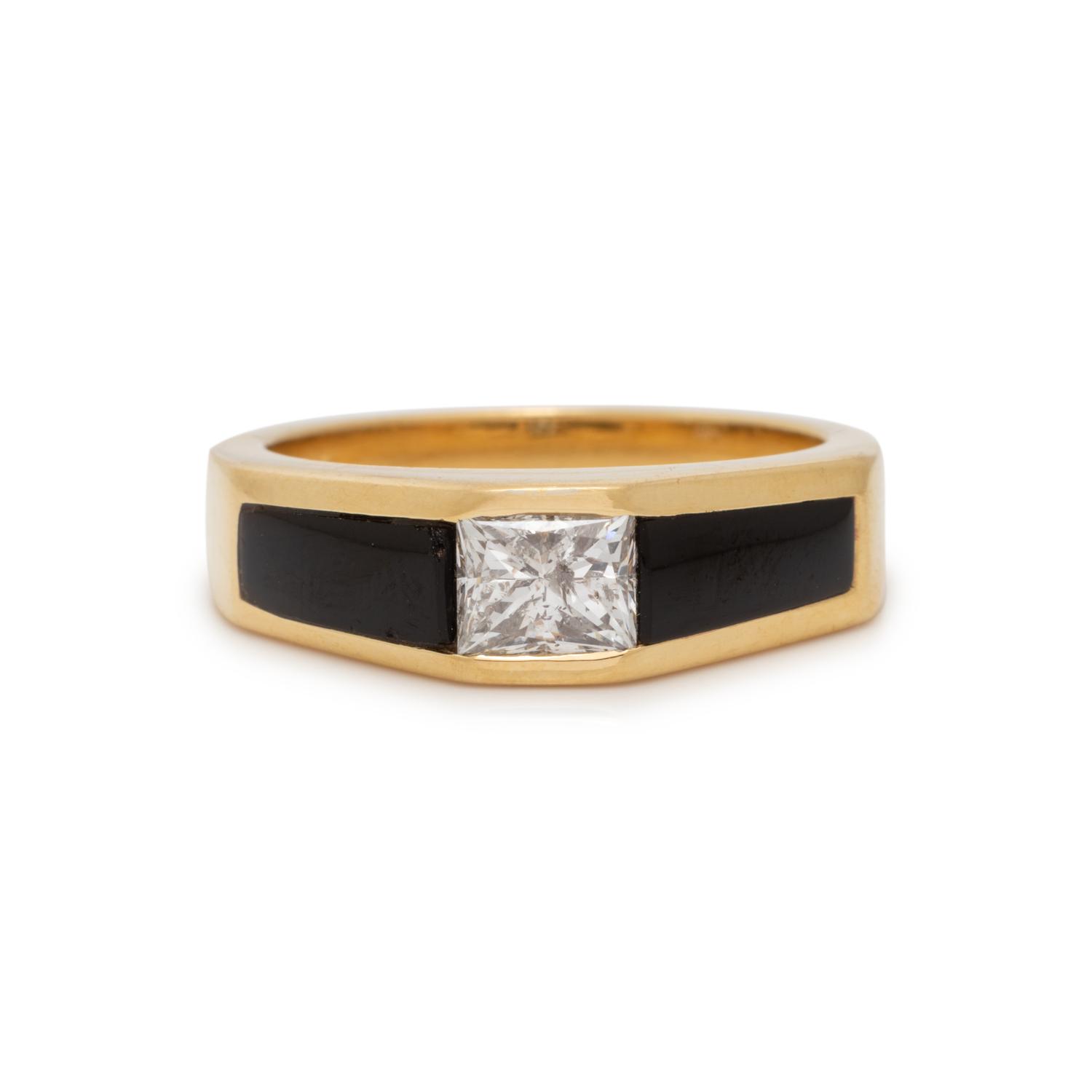 DIAMOND AND ONYX RING