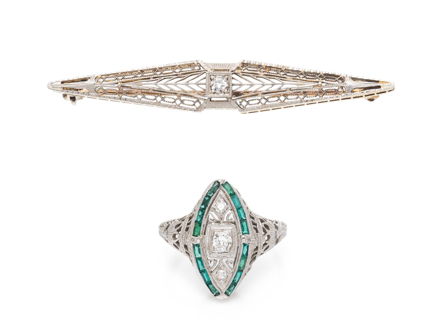 COLLECTION OF DIAMOND AND WHITE GOLD JEWELRY