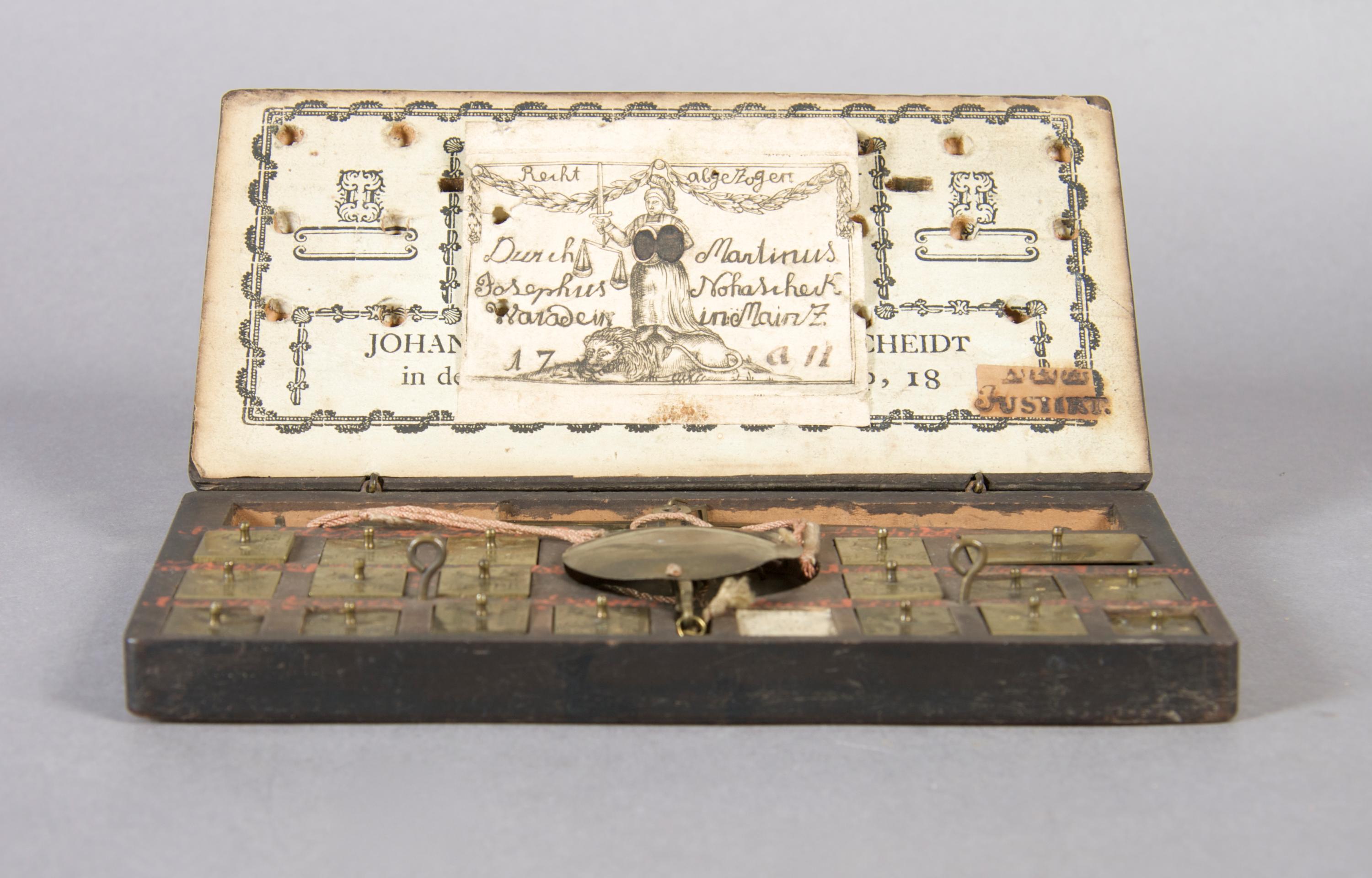 A German Traveling Gold Scale, Length 7 1/8 inches.