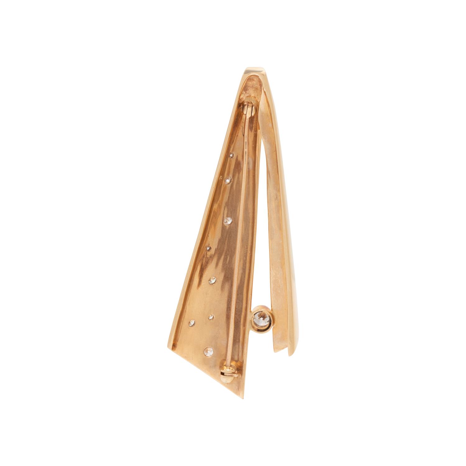 YELLOW GOLD AND DIAMOND PENDANT/BROOCH