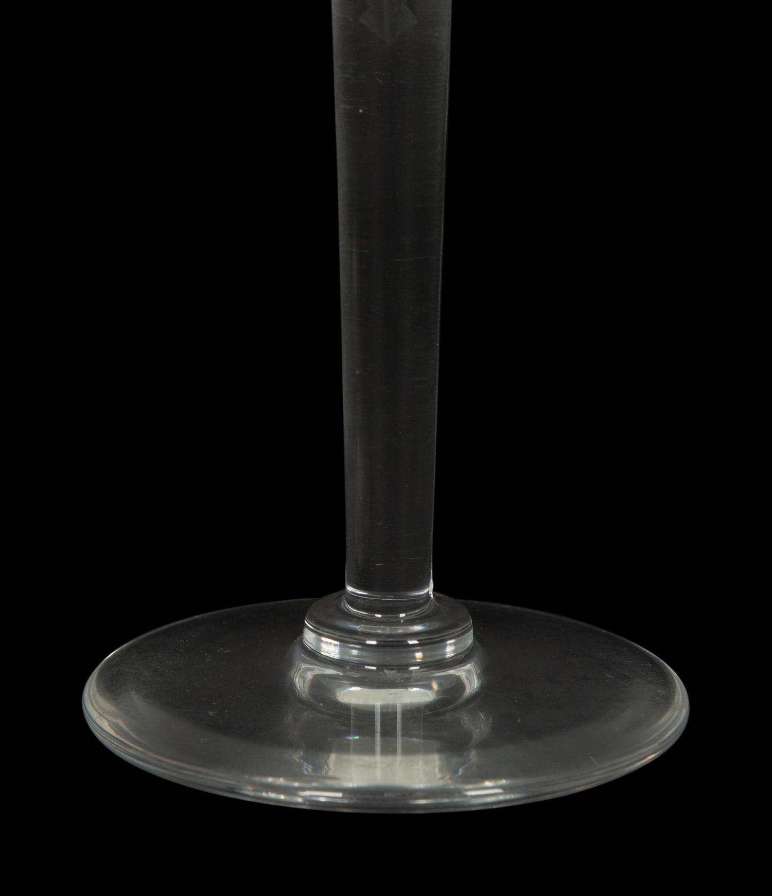 A Set of of Sixteen Lalique Ange Champagne F lutes