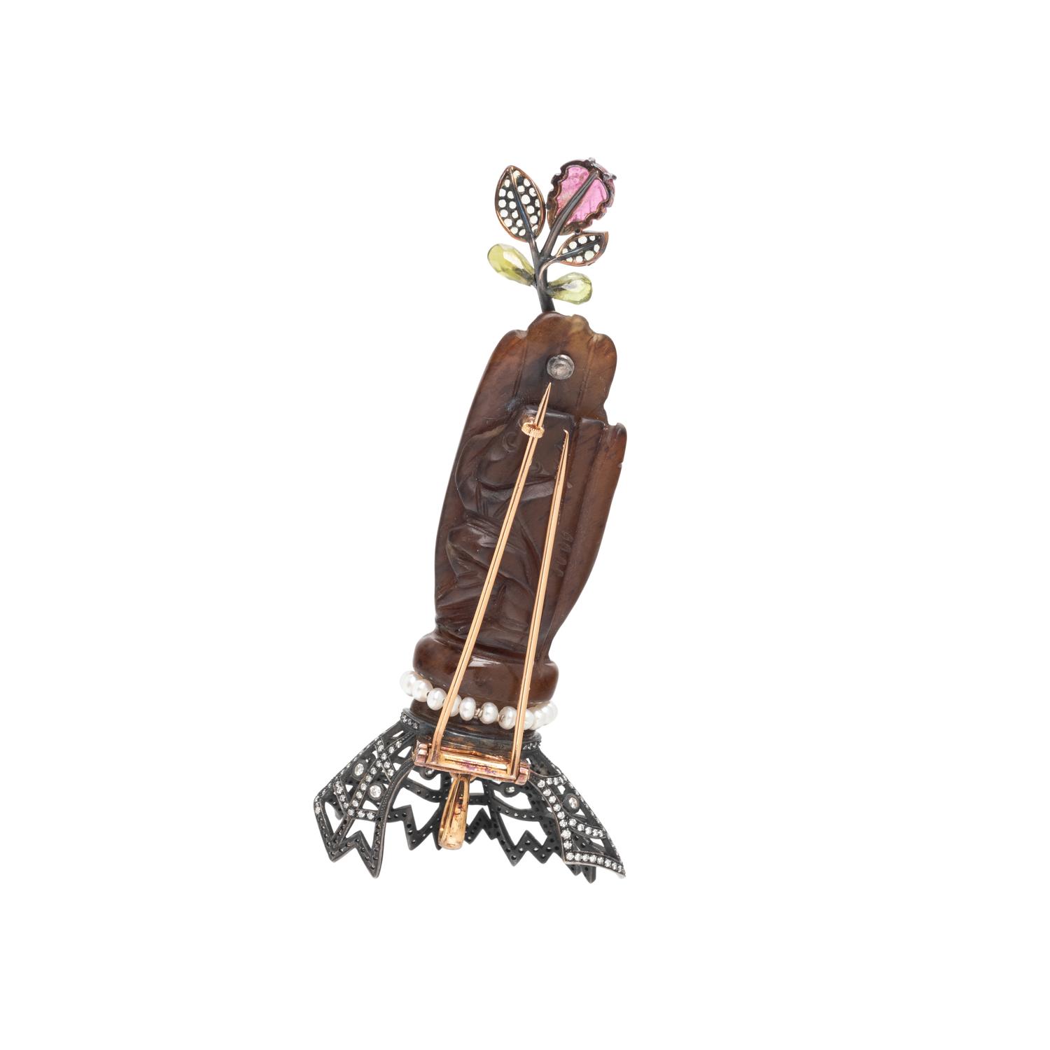 LUZ CAMINO, CARVED HAND AND MULTIGEM BROOCH