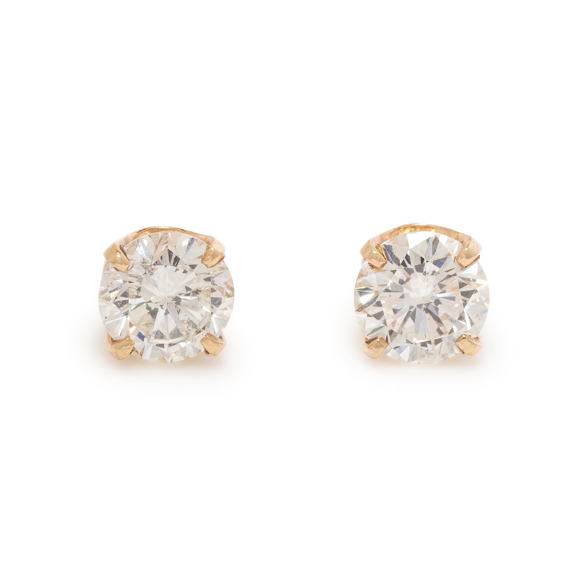 DIAMOND STUD EARRINGS