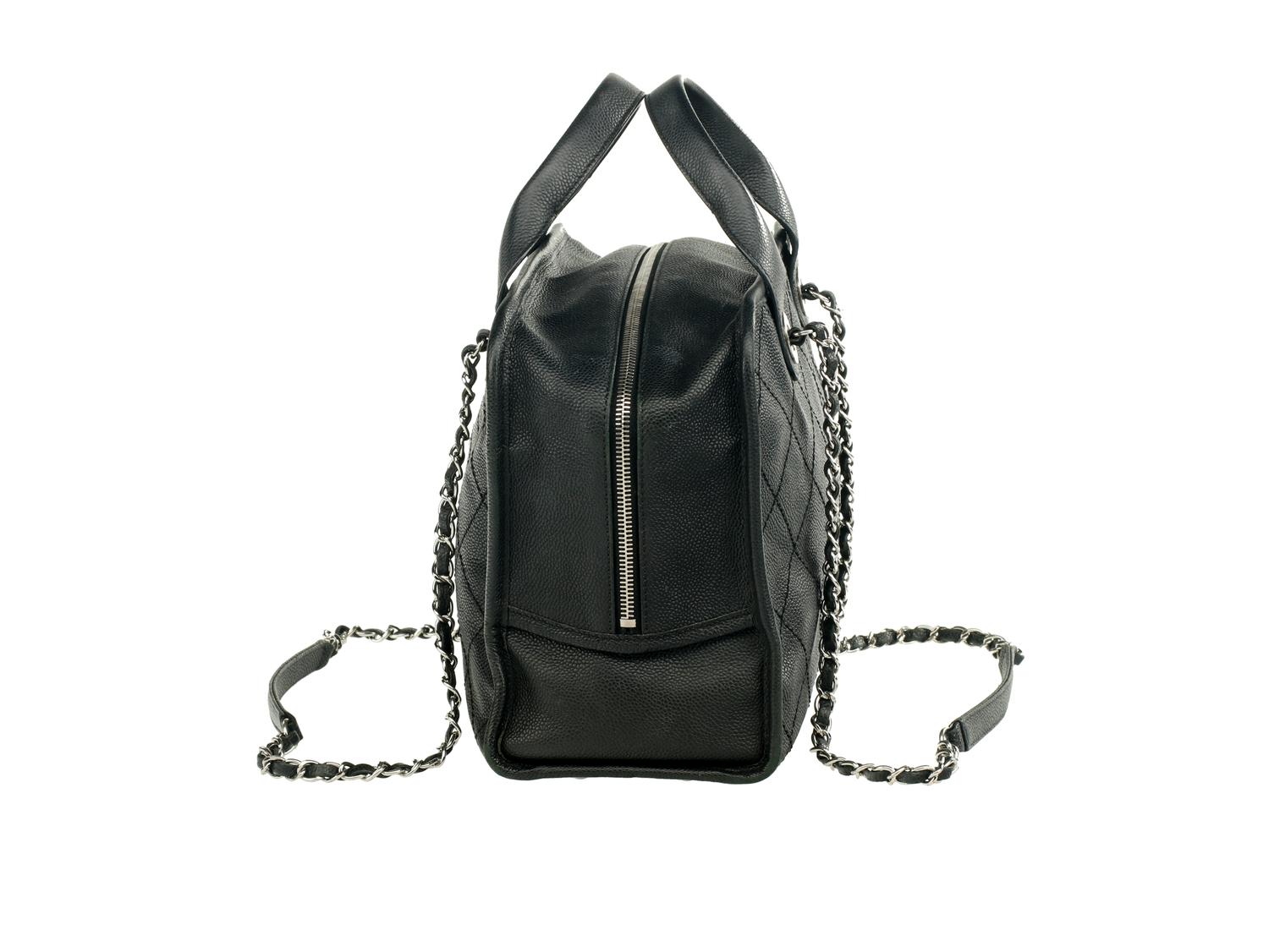 Chan el Deauville Small Tote in Quilted Caviar Leather