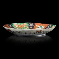 A Set of Ten Japanese "Imari" Lobed Dishes, Edo Period, 18th–19th Century — 日本江戶時代十八-十九世紀 伊萬裏燒賞盤一組十件