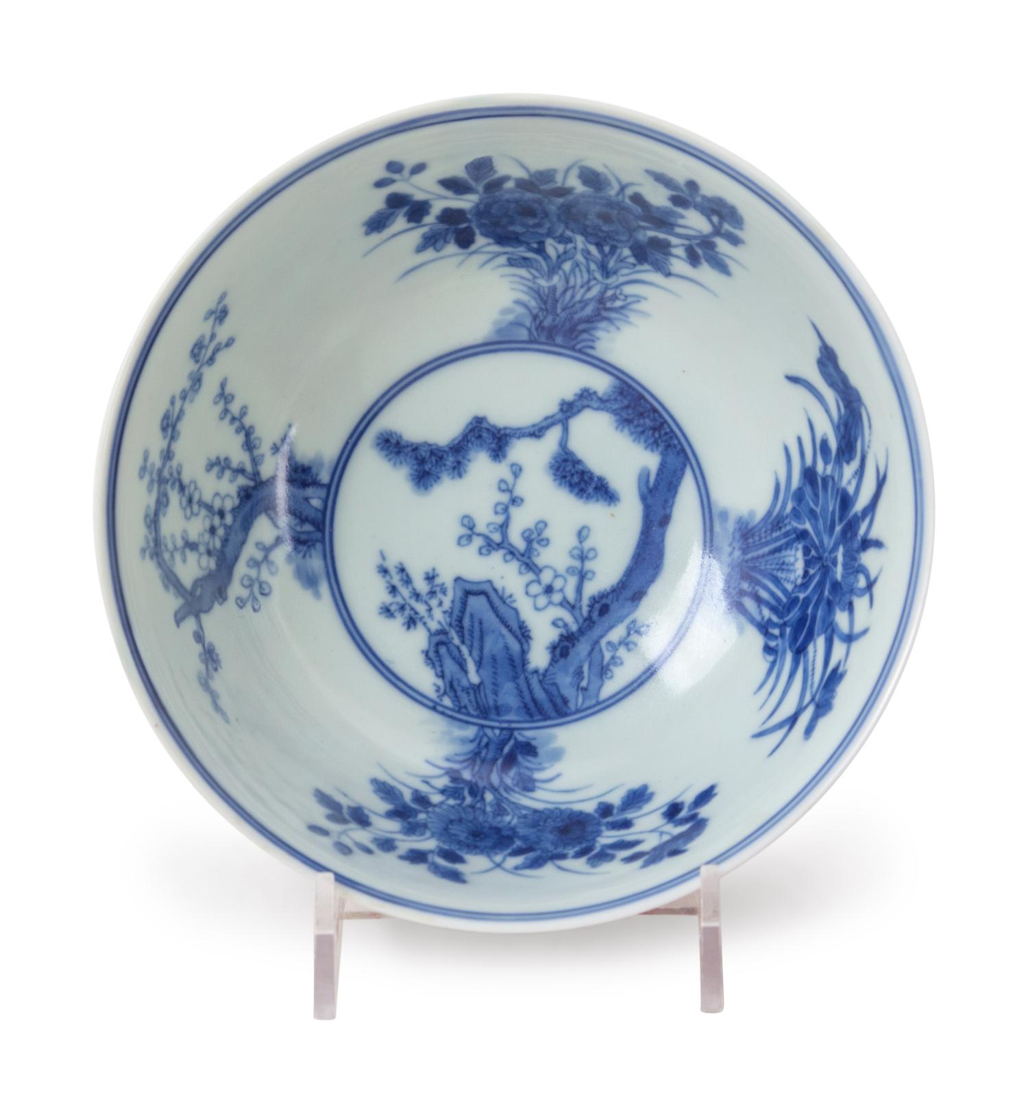 A Ruby Sgraffito Ground Famille Rose and Underglaze Blue Porcelain Bowl