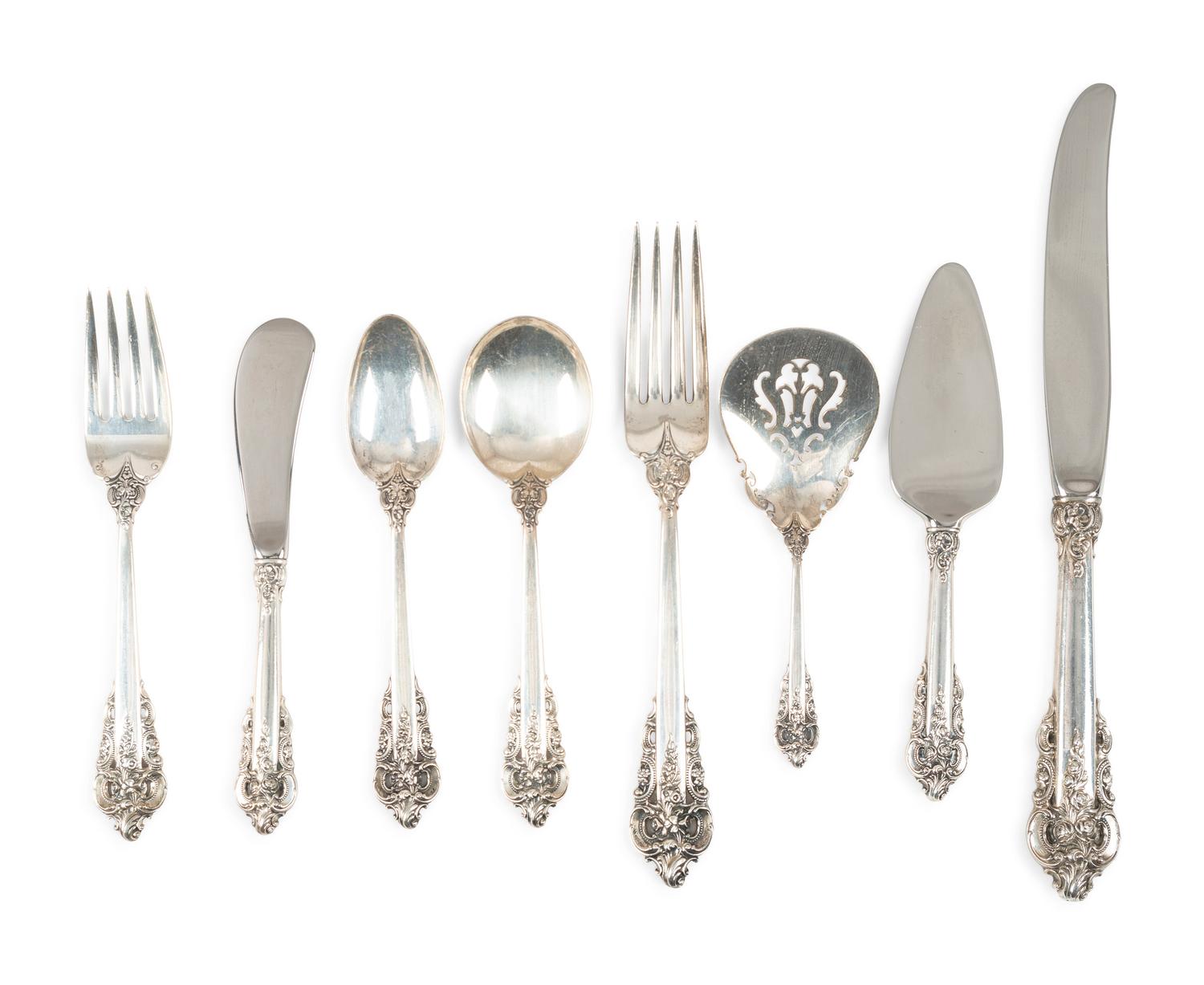 A Wallace 'Grand Baroque' Silver Flatware Service