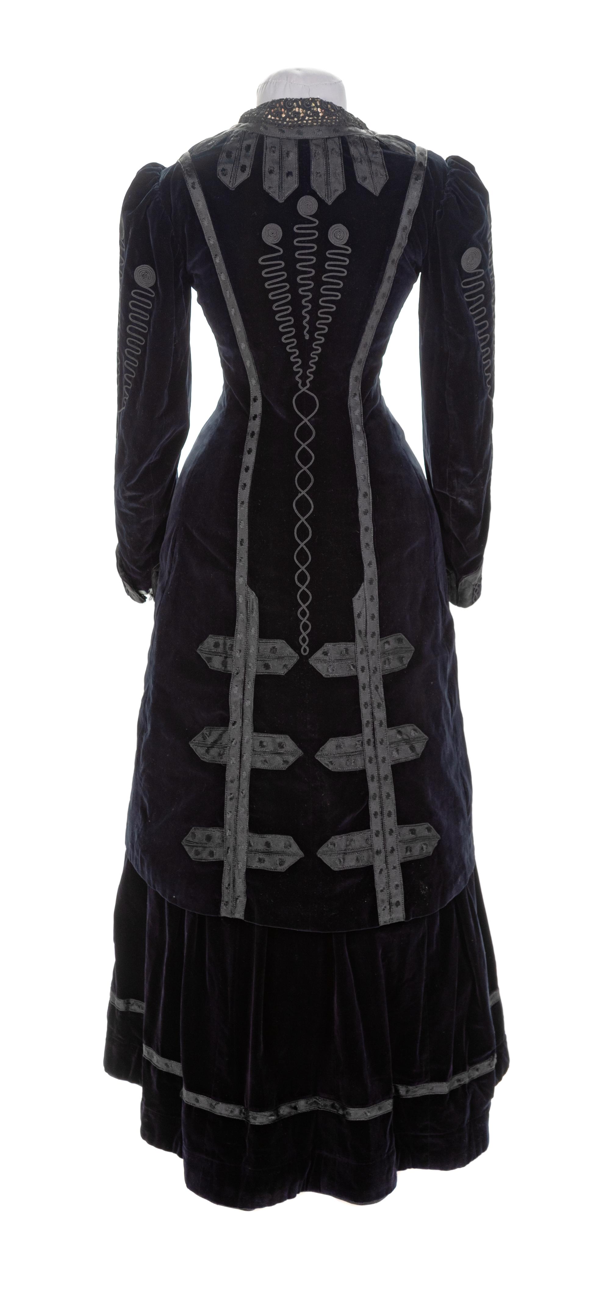 Day Suit in Midnight Blue Velvet, 1910s