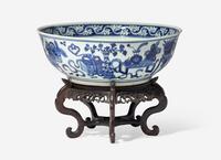 A Large Chinese Blue and White Porcelain Center Bowl