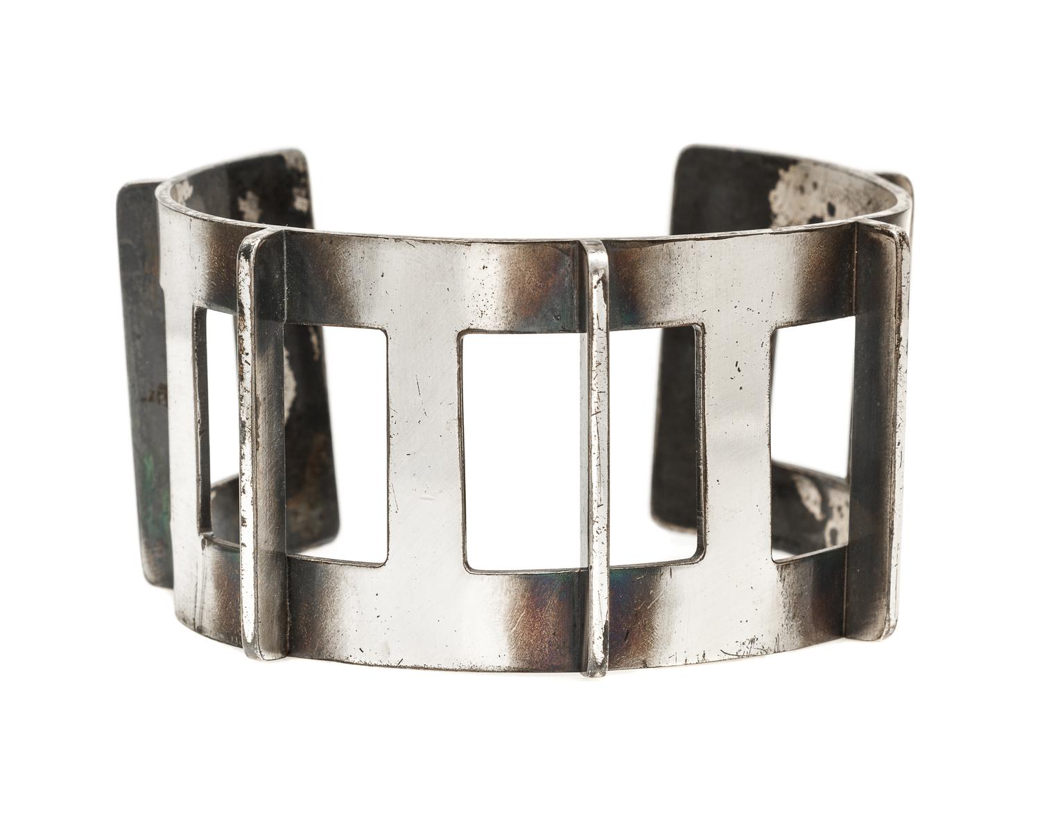 A Mid-Century Modern Sterling Silver Bracelet, Nita Lustig, 34.00 dwts.