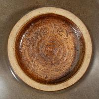 American Studio Pottery Group of Four Glazed Ceramic Bowls/Plate, Various Makers, circa 1946-1980s