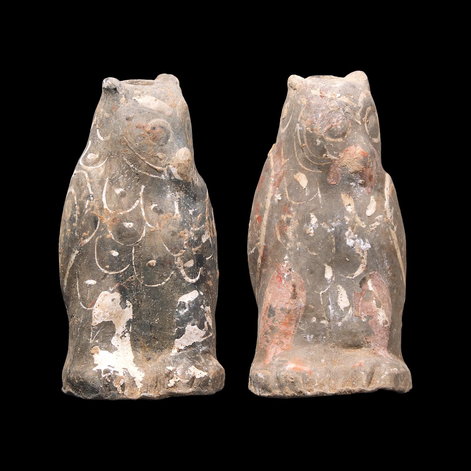 A Pair of Chinese Painted Grey Pottery Owl-Form Vessels, Western Han Dynasty 西漢 彩繪陶鴞尊一對