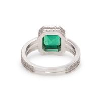 EMERALD AND DIAMOND RING