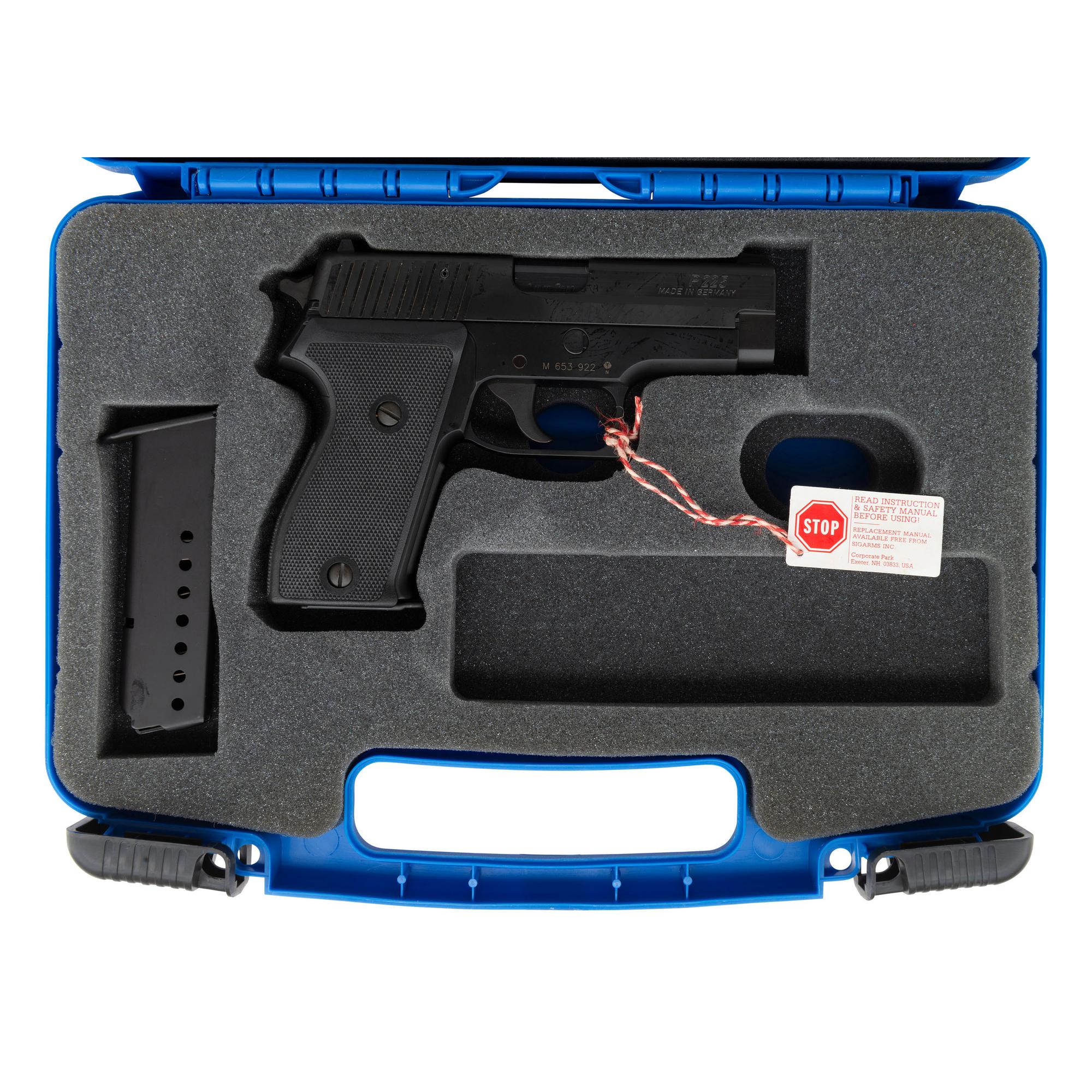 *Sig Sauer P225 in Box with Accessories