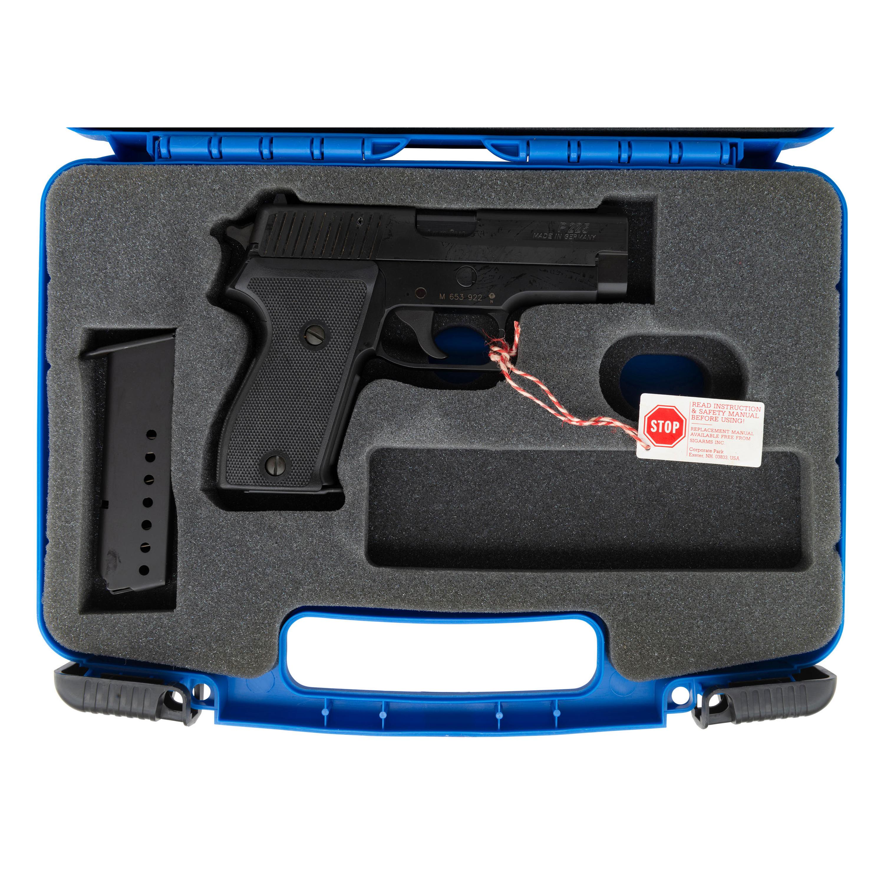*Sig Sauer P225 in Box with Accessories