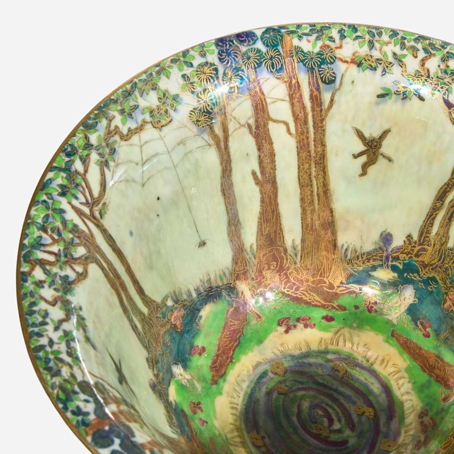 A Wedgwood Fairyland Lustre Antique Center Bowl UK, circa 1925
