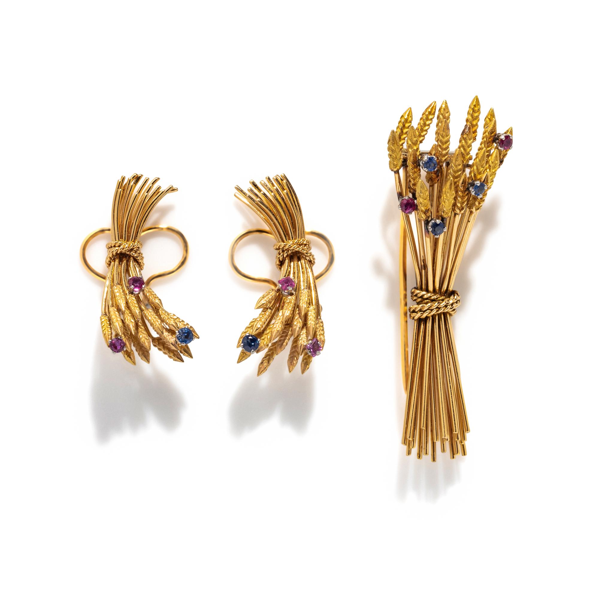 FRENCH, YELLOW GOLD, RUBY AND SAPPHIRE SET