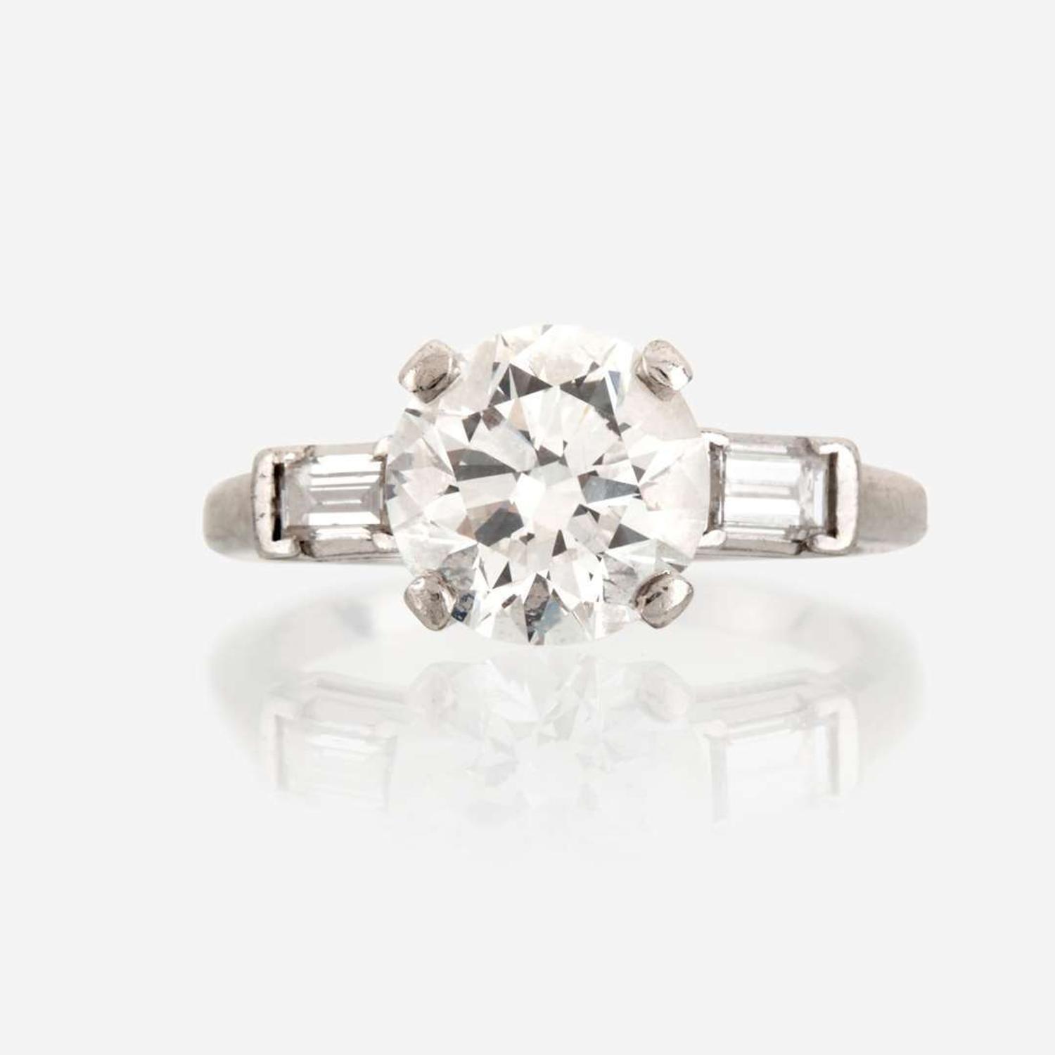 A diamond solitaire