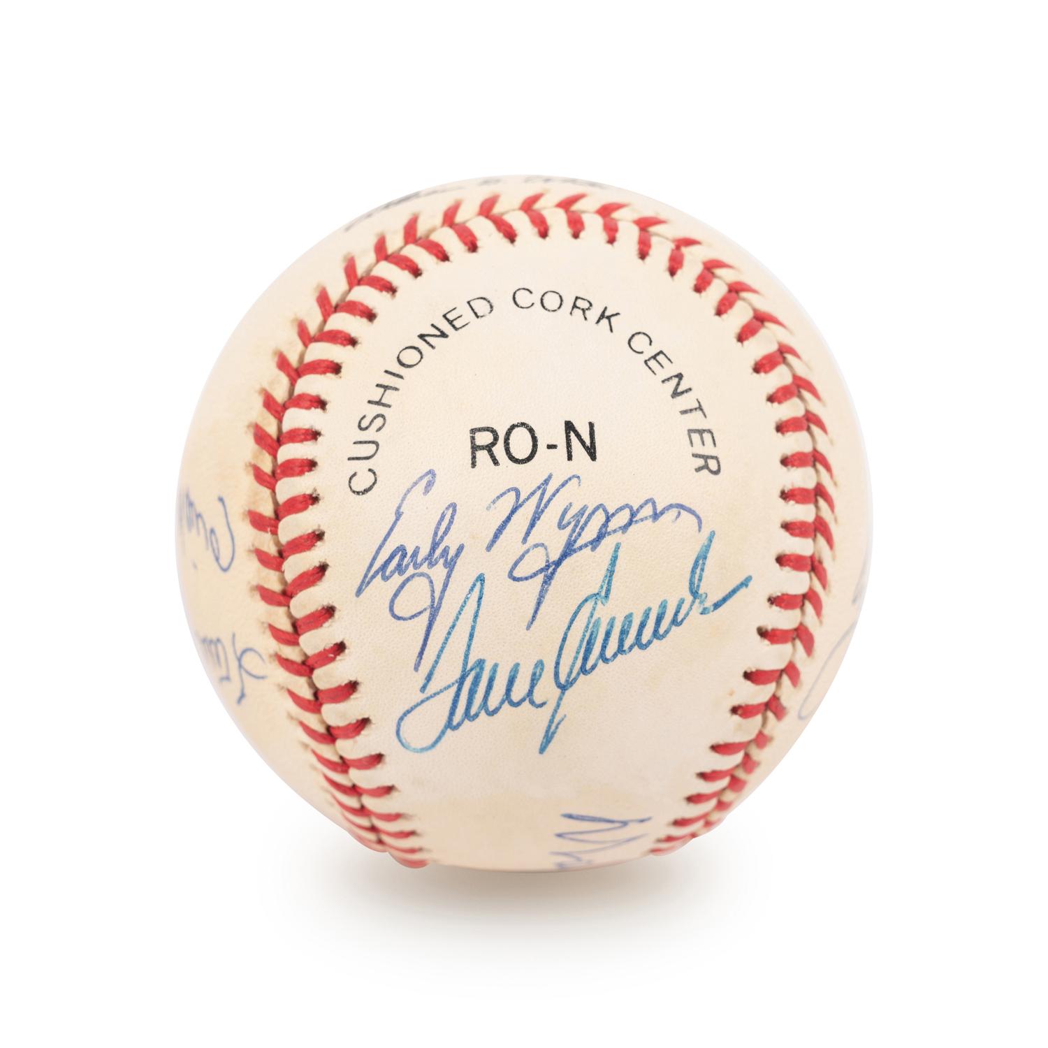 A 300 Win Pitchers Signed Autograph Baseball, Seven Signatures Including Tom Seaver (Beckett Authentication Services BAS Certified)