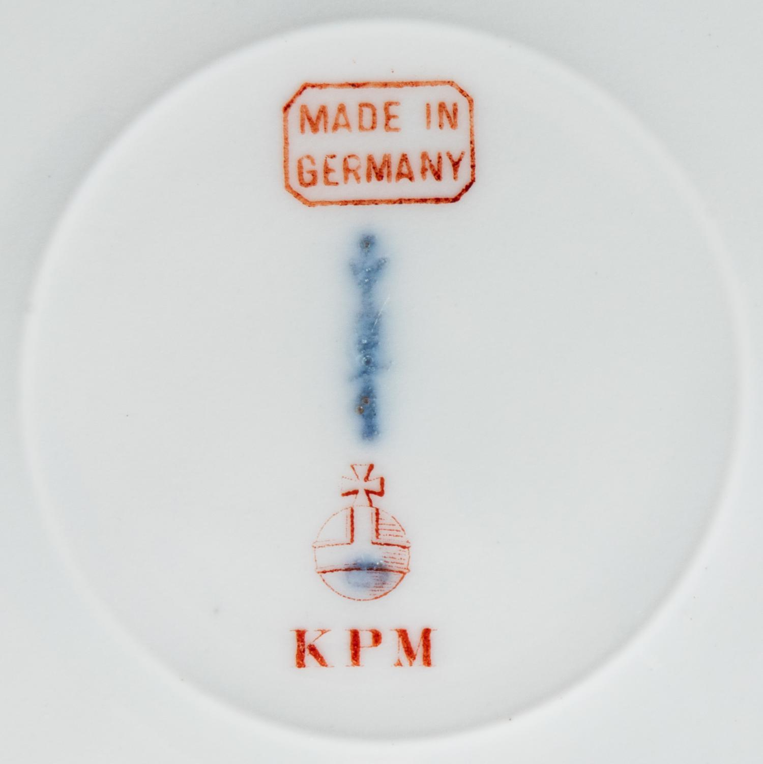 A Set of Six Berlin (K.P.M.) Porcelain Plates Diameter 9 1/8 inches. — 19TH/20TH CENTURY