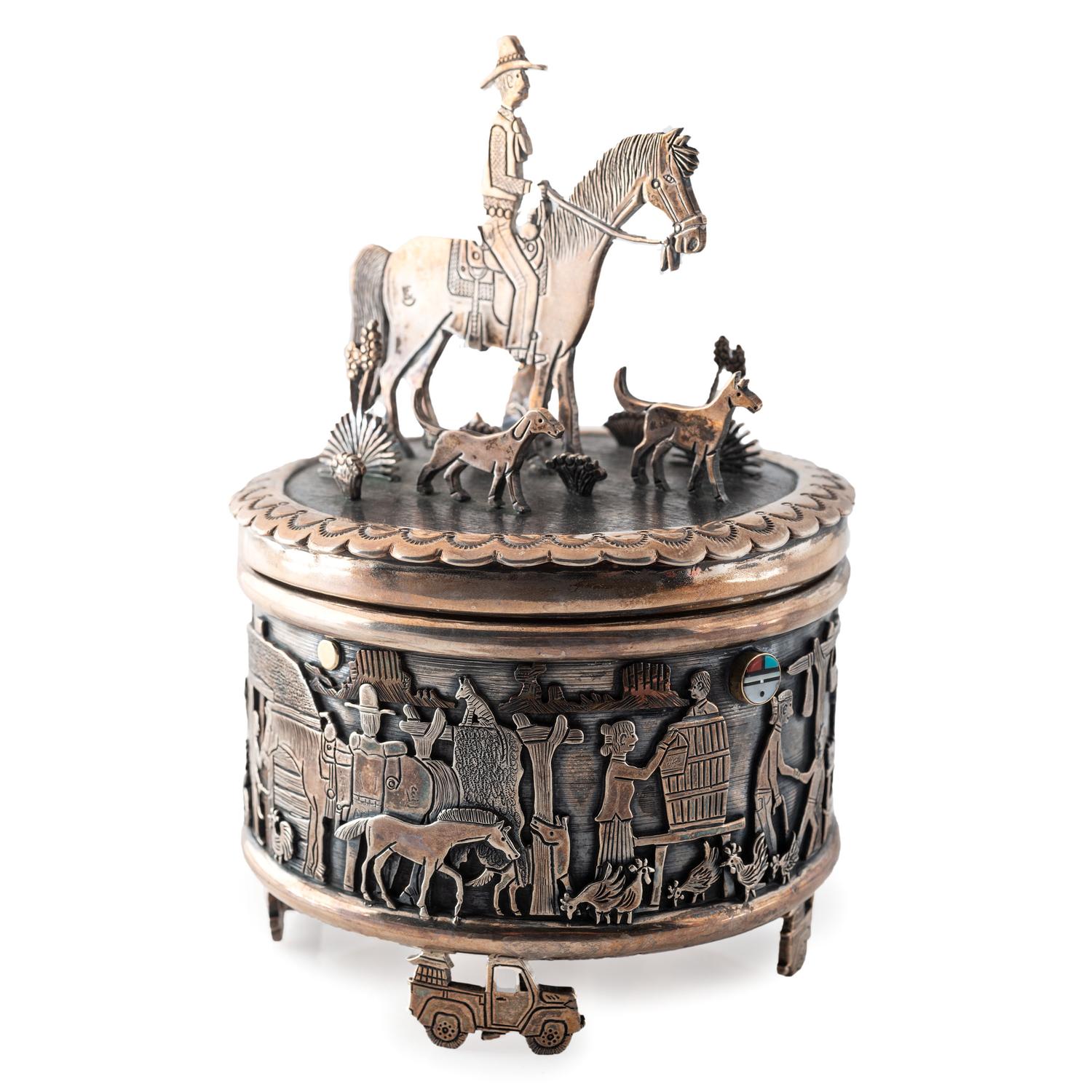 Award Winning Sterling Silver Storyteller Lidded Box, with 14K Gold Accents