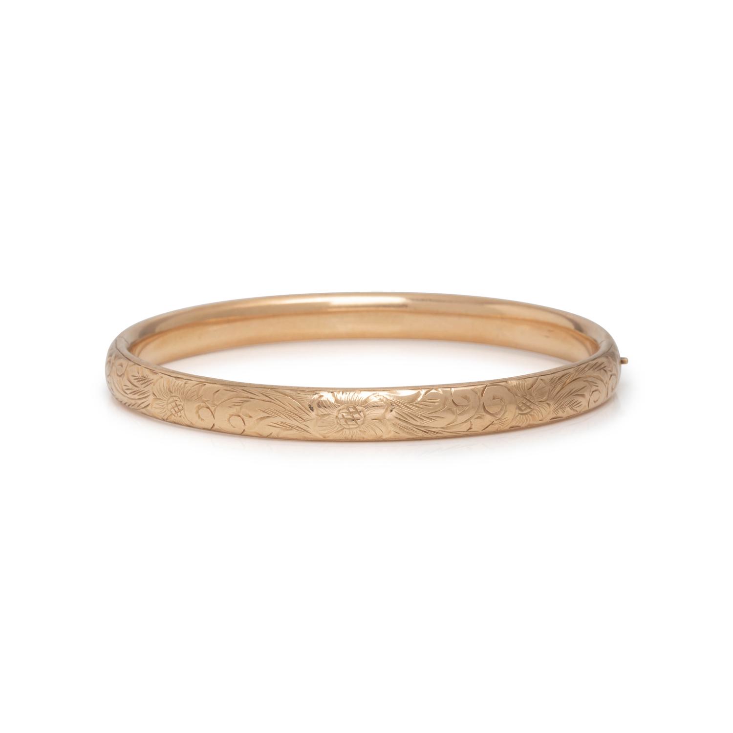 YELLOW GOLD BANGLE BRACELET