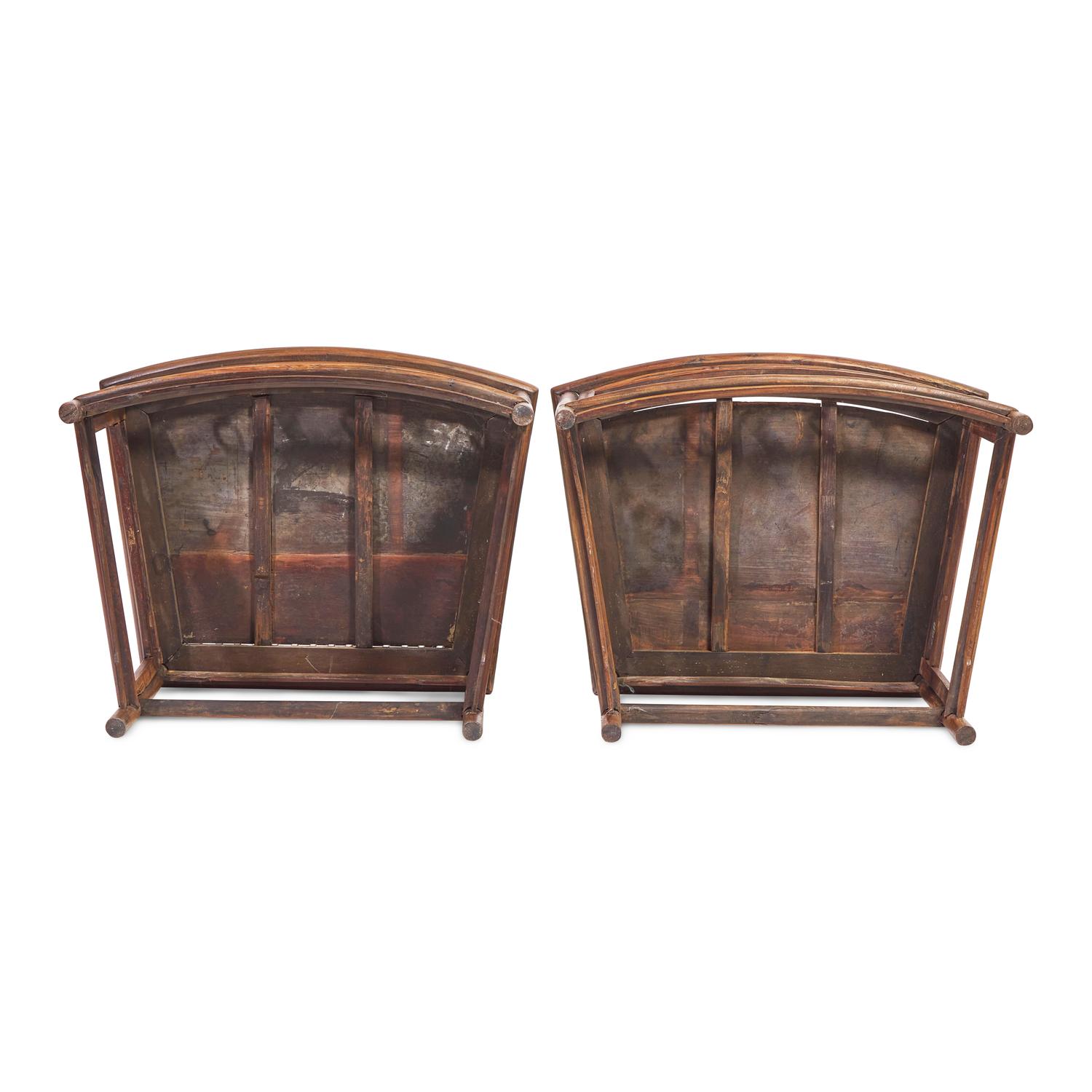 A Pair of Chinese Ming-Style Huanghuali and Mixed Wood Low Back Armchairs, Meiguiyi, 20th Century with Antique Elements 近代 黃花梨梳背式玫瑰椅一對