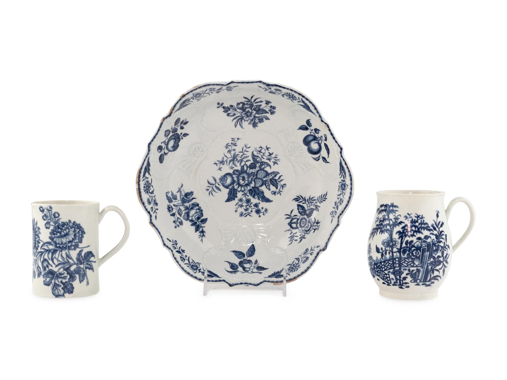 Three Worcester Porcelain Articles