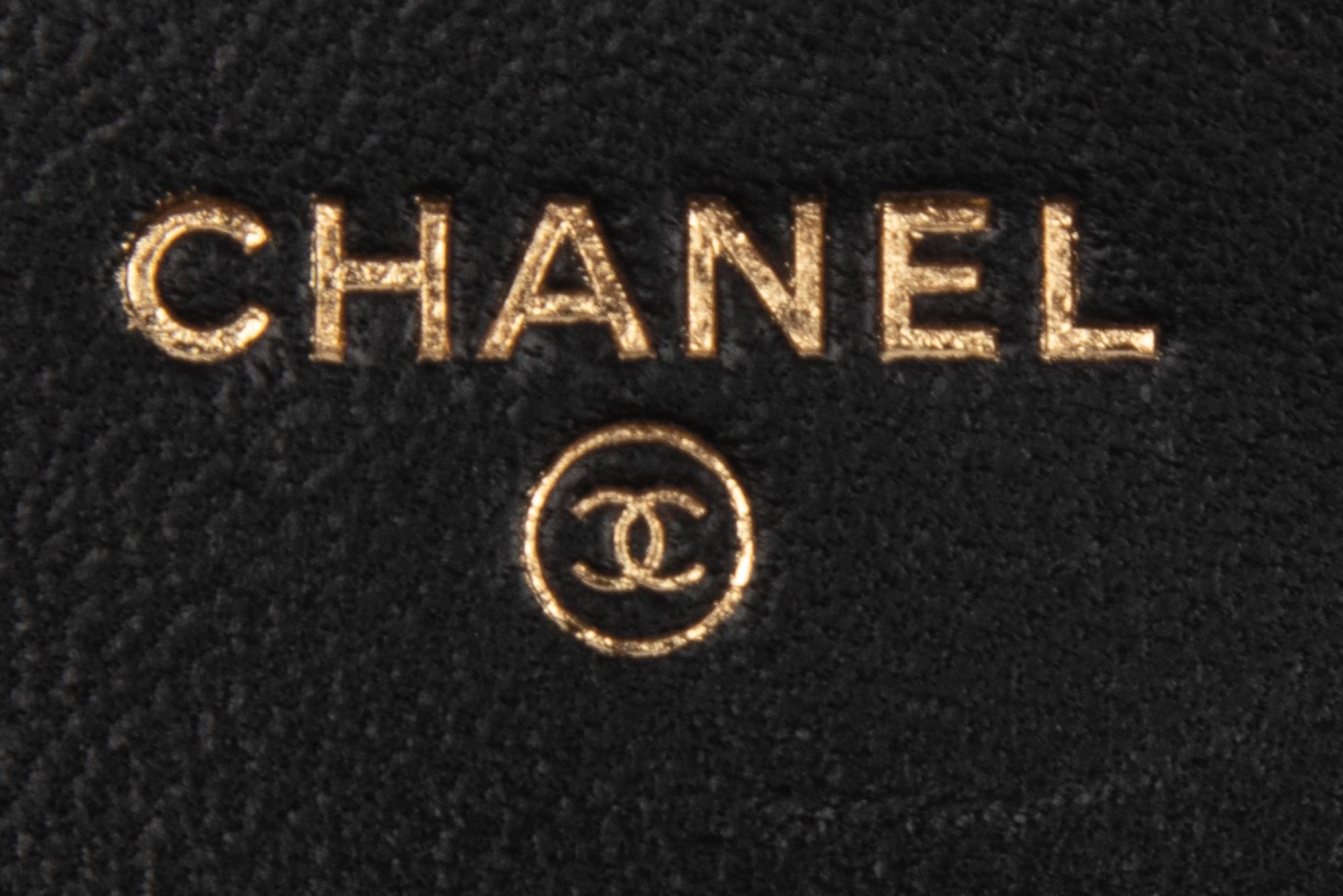 CHANEL RAFFIA MINI BELT BAG